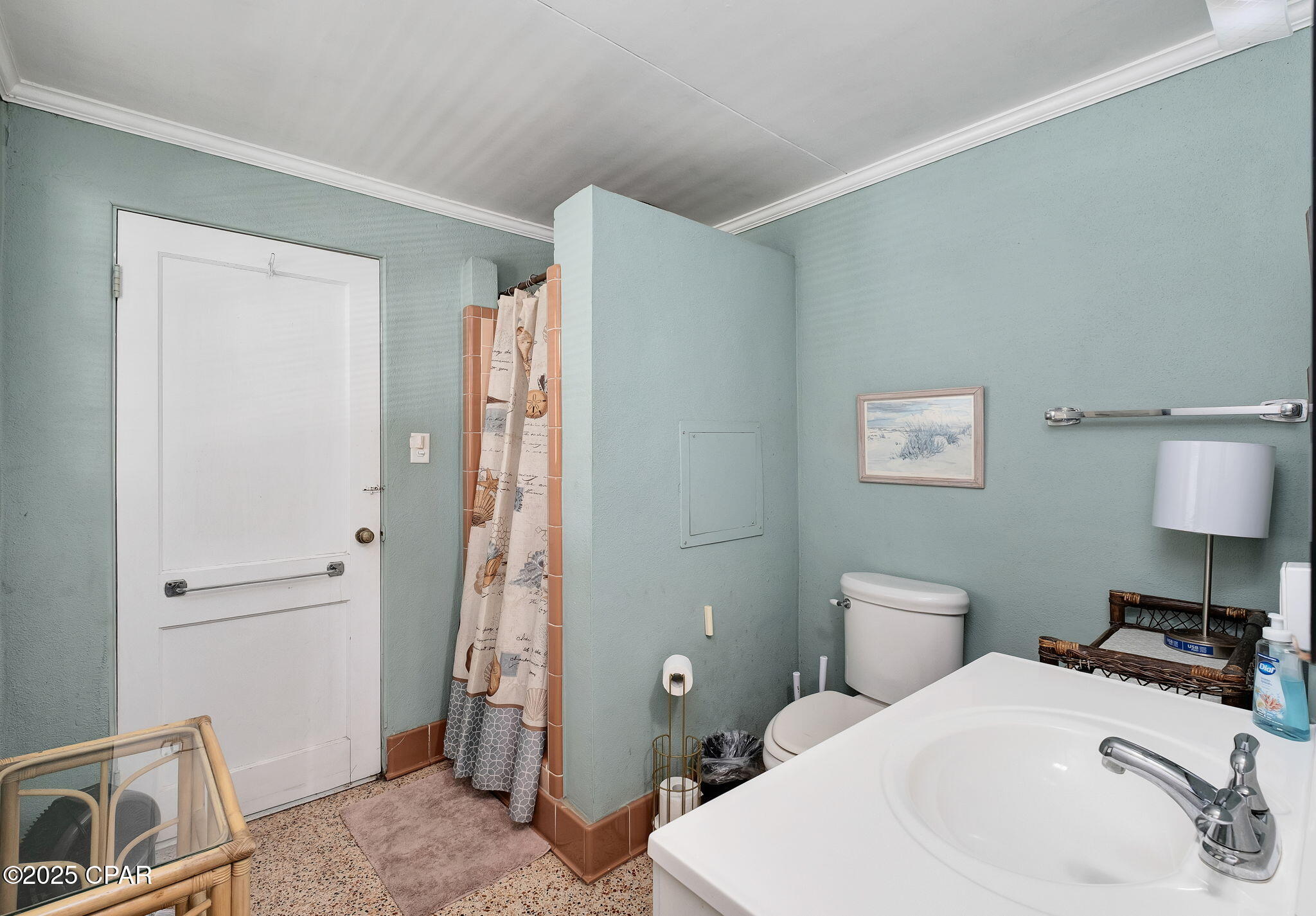 Kiska Beach - Residential