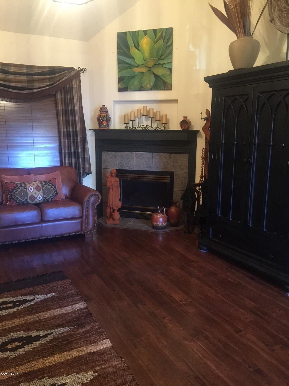 Grand Lagoon Banks - Residential