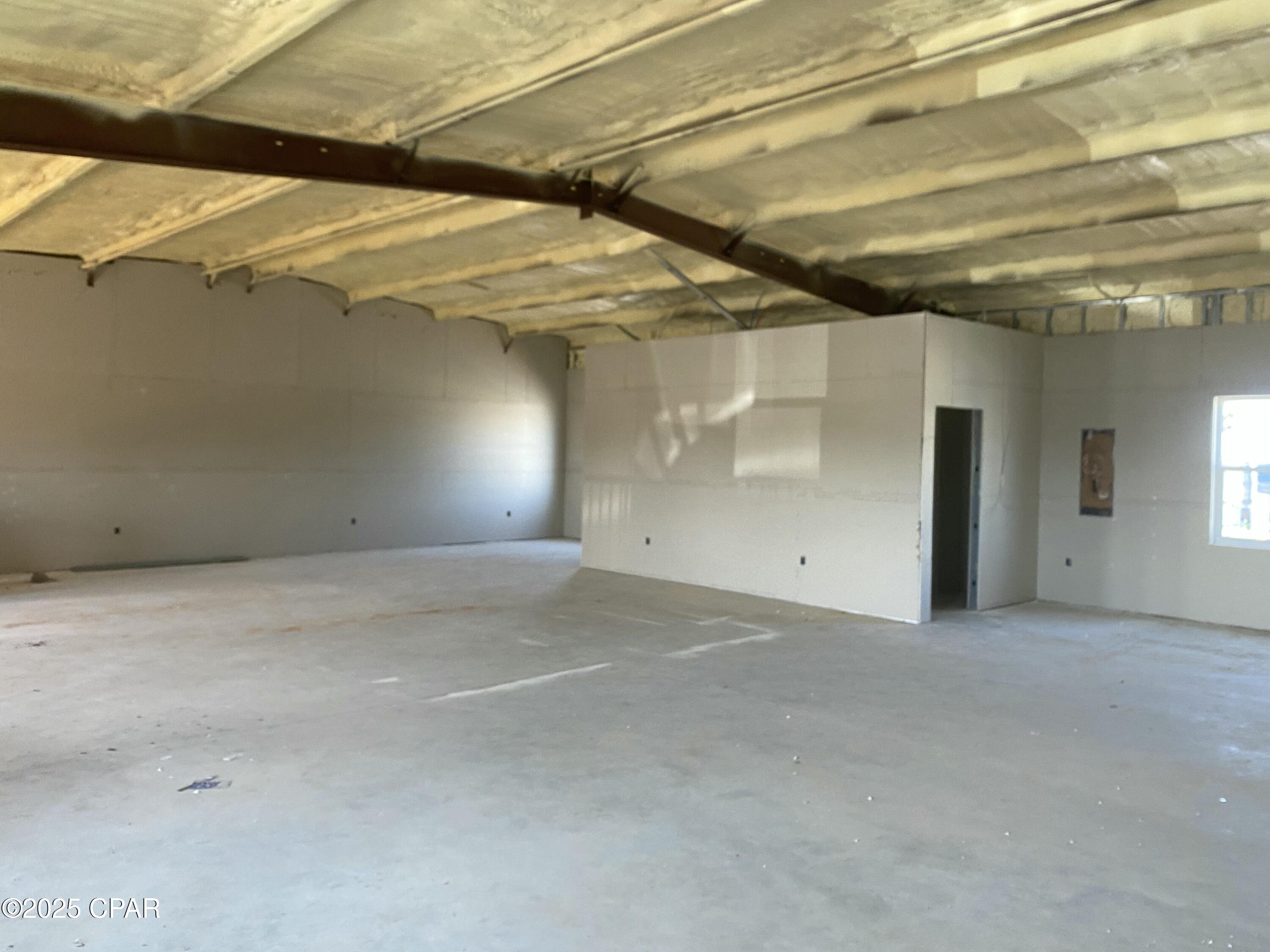 Callaway - Commercial Lease