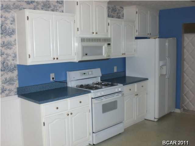 Brittany Woods Park - Residential Lease