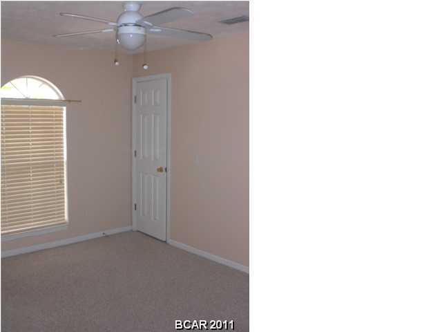 Brittany Woods Park - Residential Lease