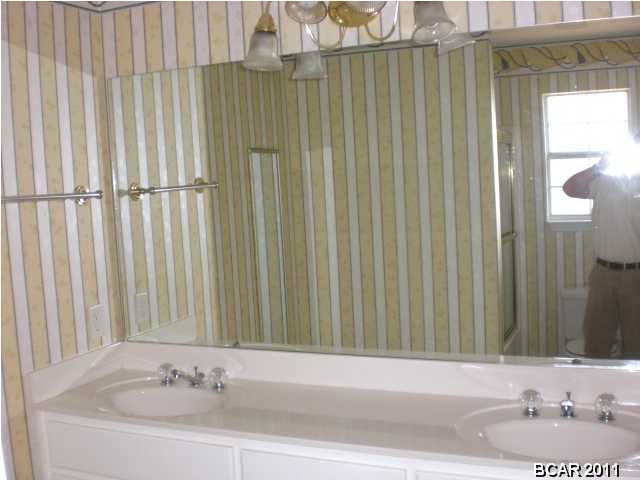 Brittany Woods Park - Residential Lease