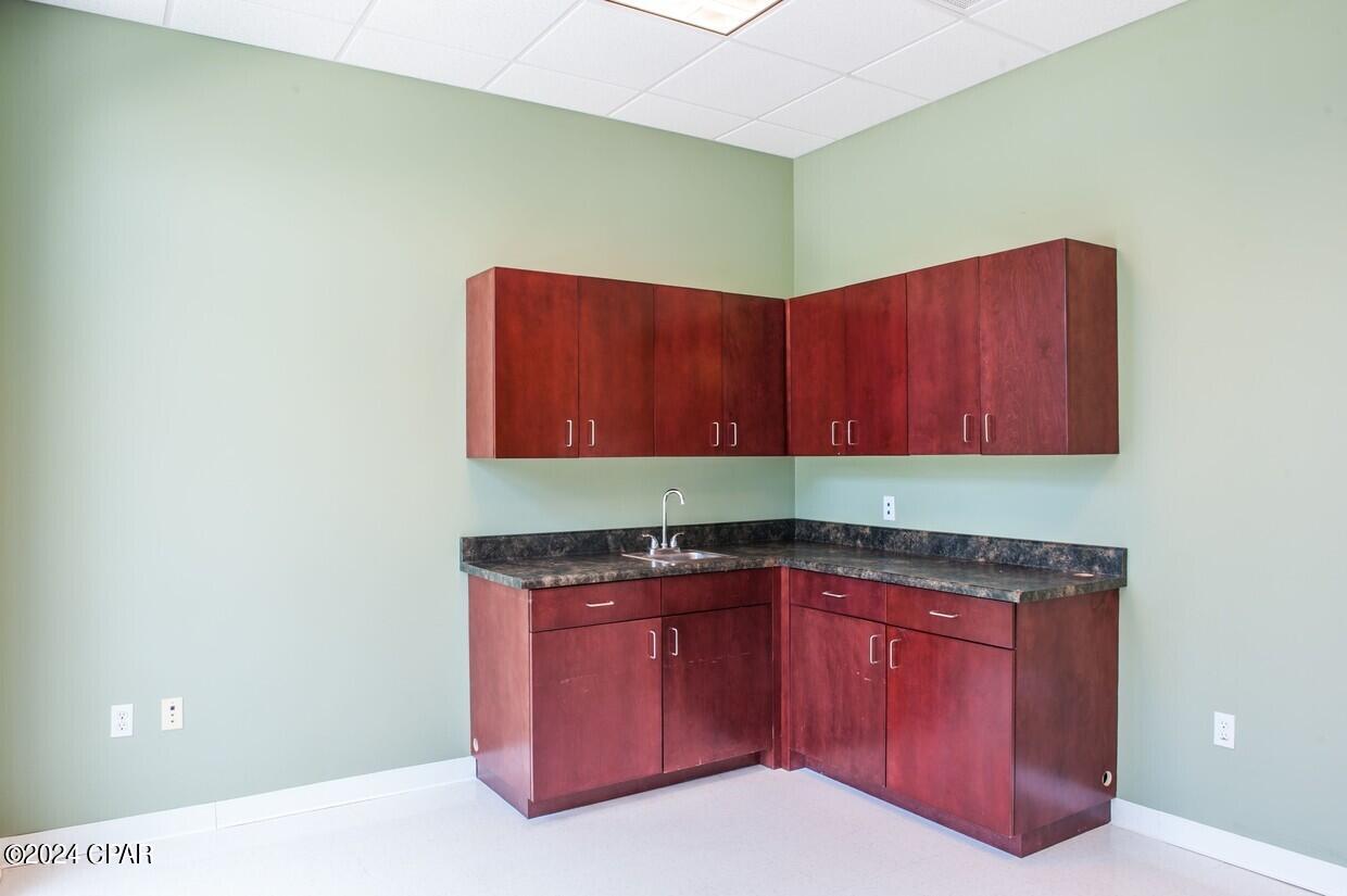 Beckrich Business Park - Commercial Lease