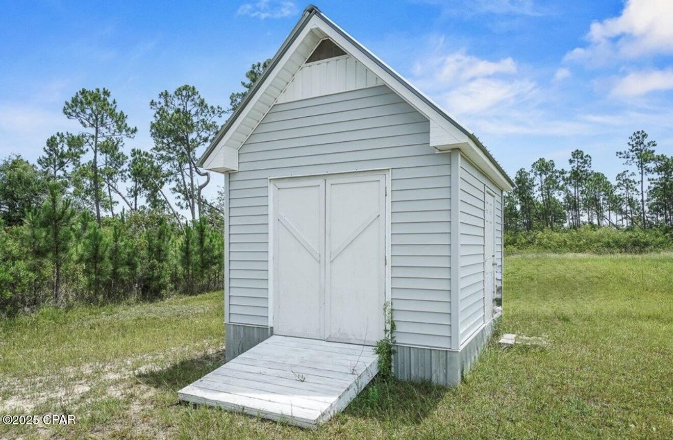 Pine Breeze - Residential