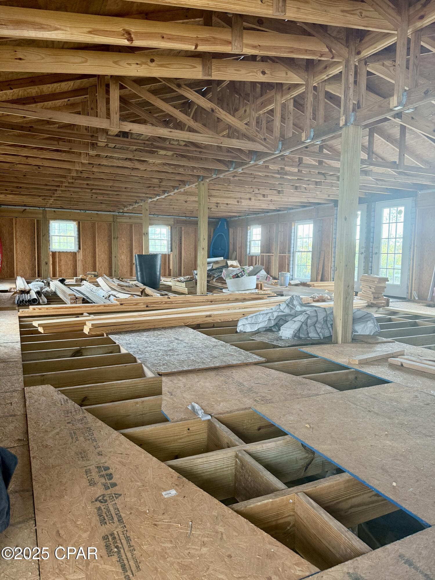 Pine Breeze - Residential