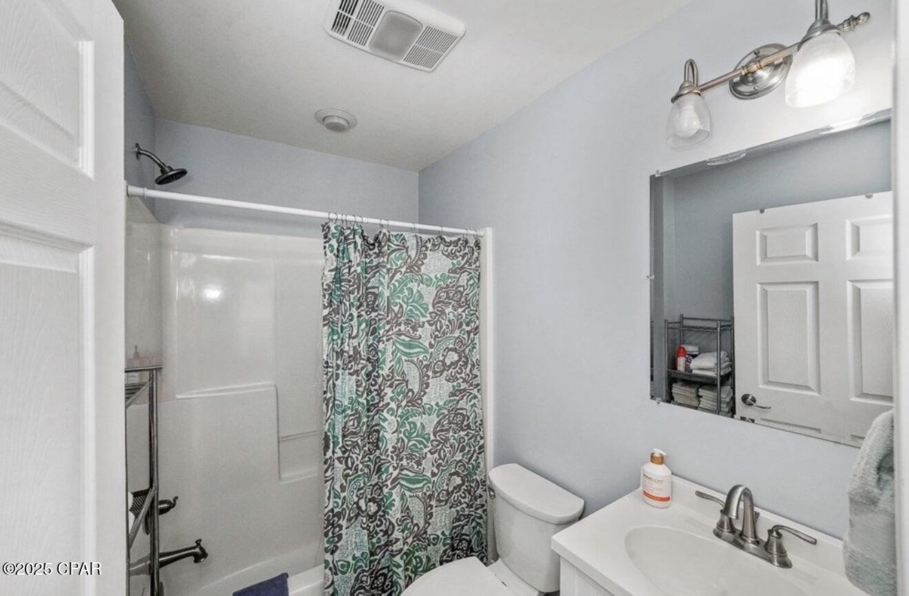 Pine Breeze - Residential