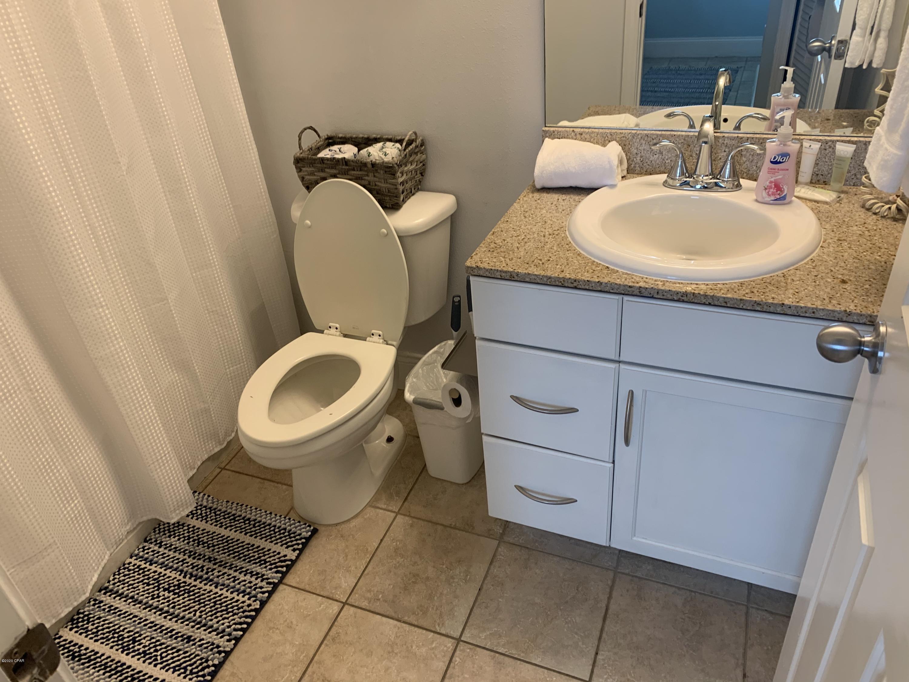 Laketown Wharf - Residential