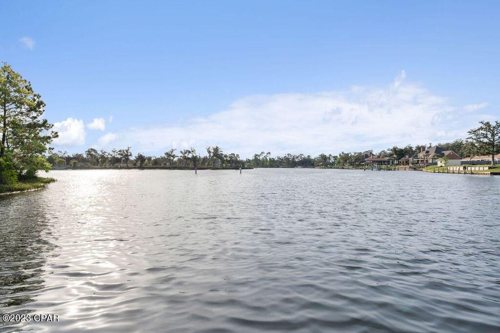 Bayview Heights Replat - Land