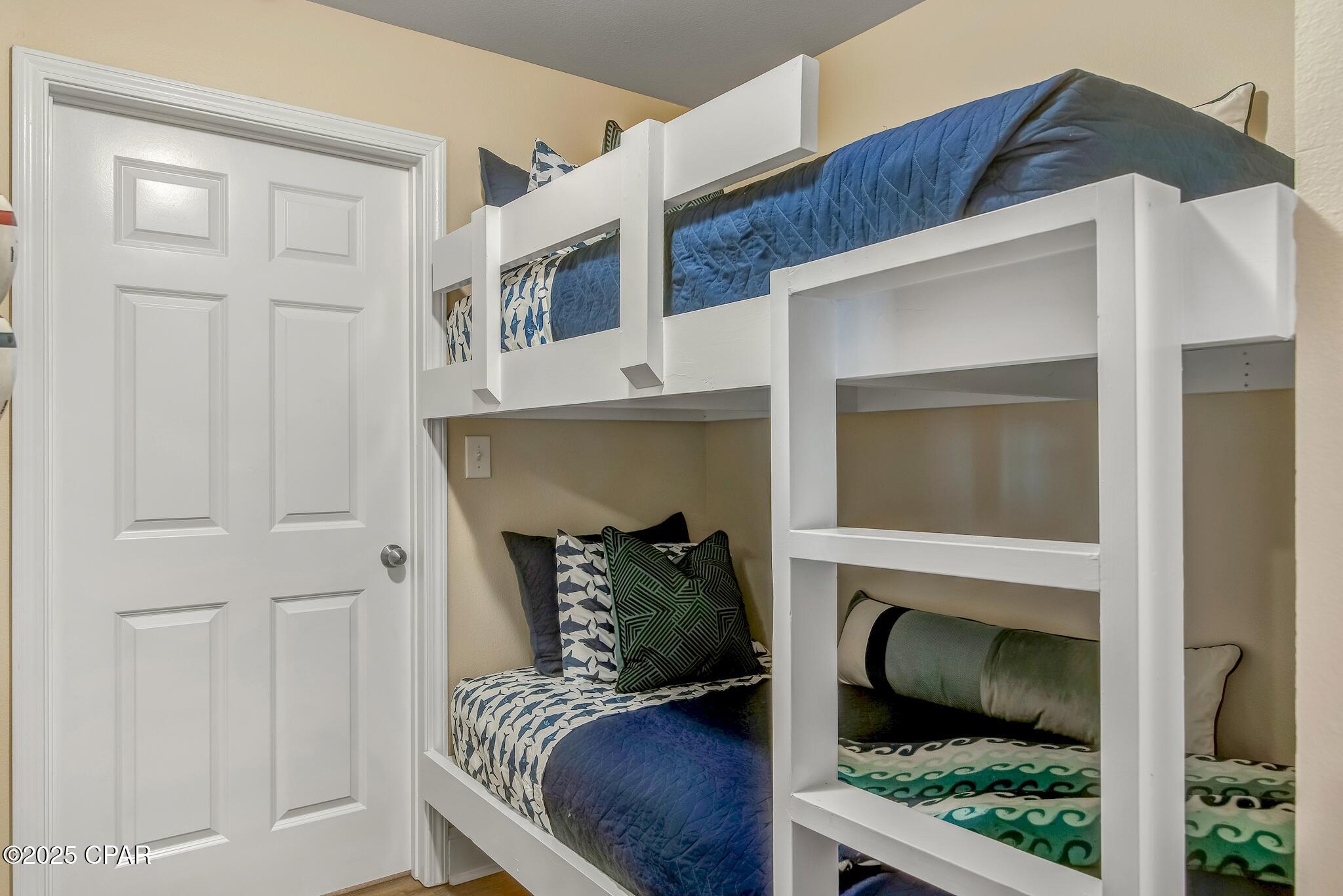 Laketown Wharf - Residential