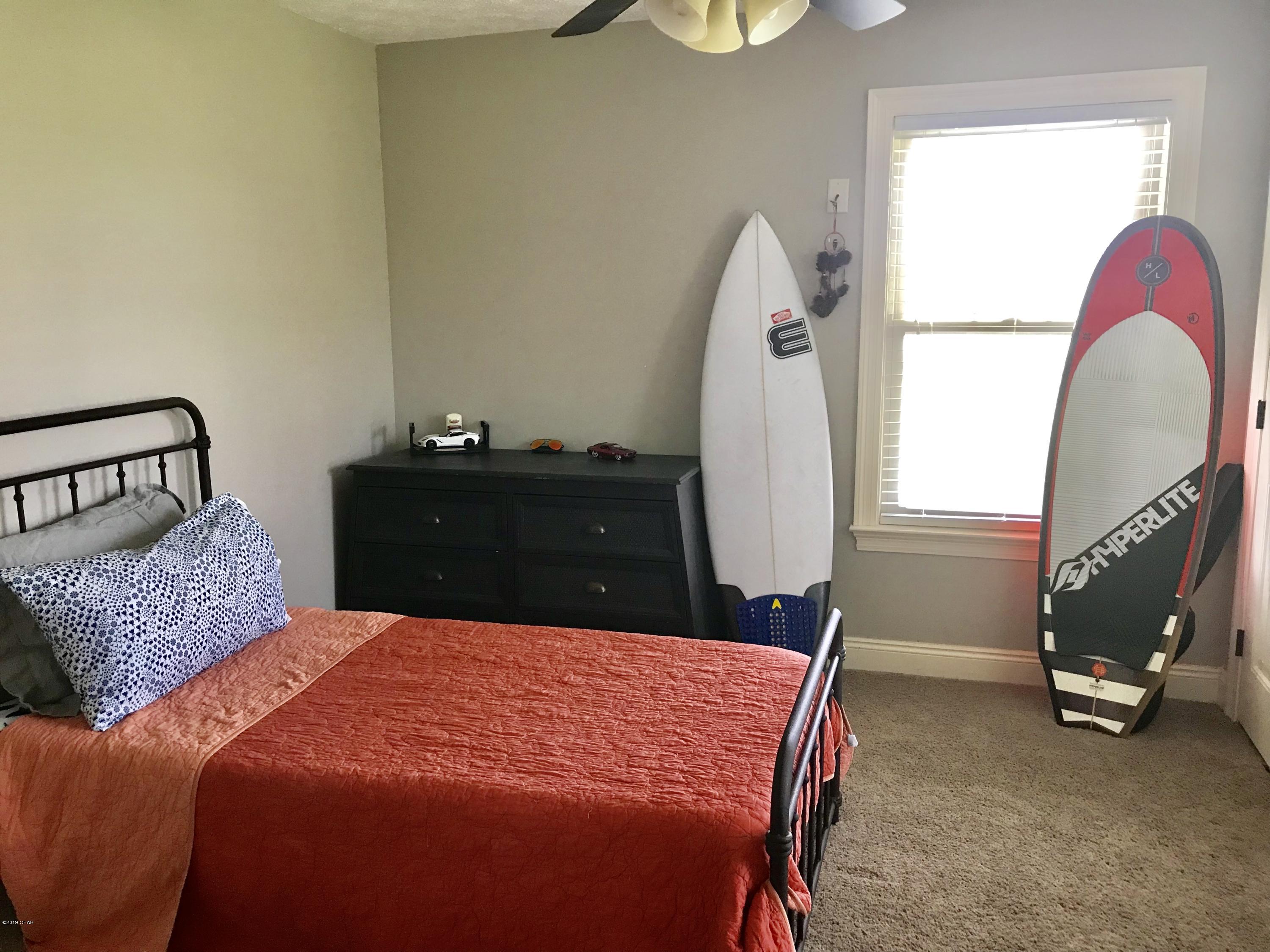 Kirkland Manor - Residential