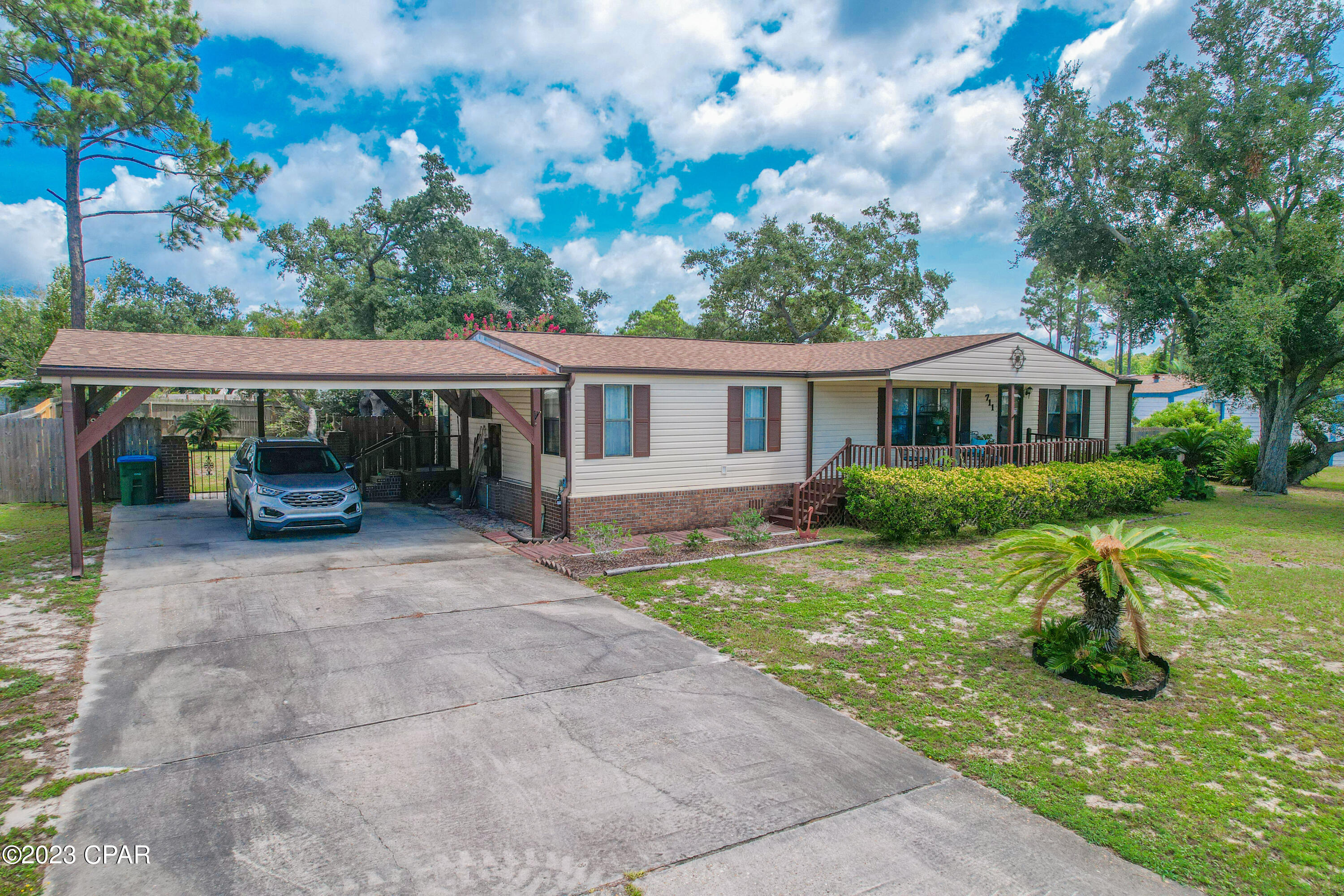 North Lagoon Oaks 7th Add - Residential