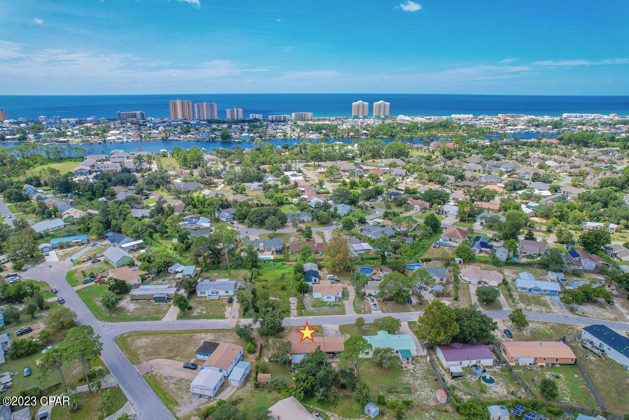 North Lagoon Oaks 7th Add - Residential