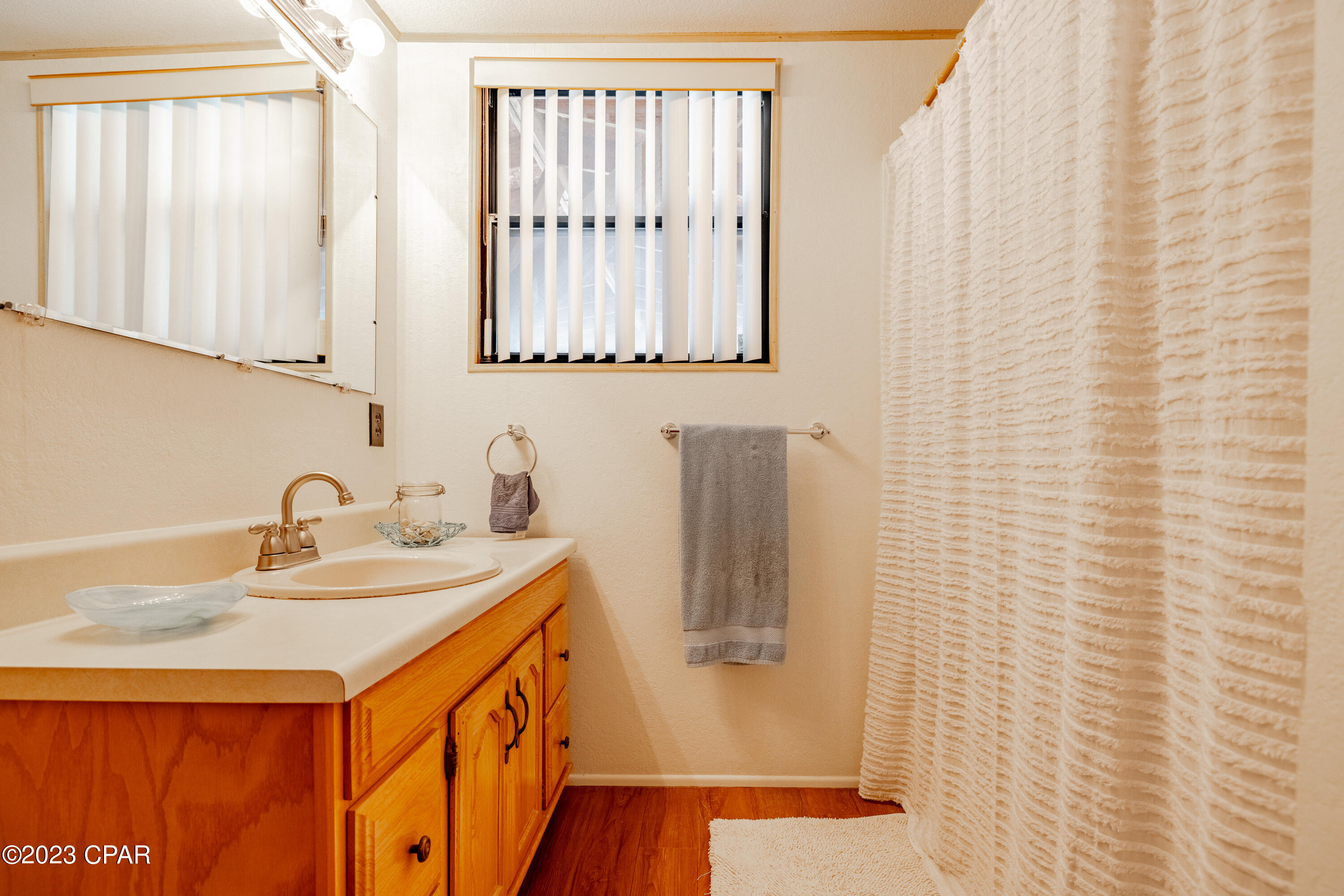 North Lagoon Oaks 7th Add - Residential