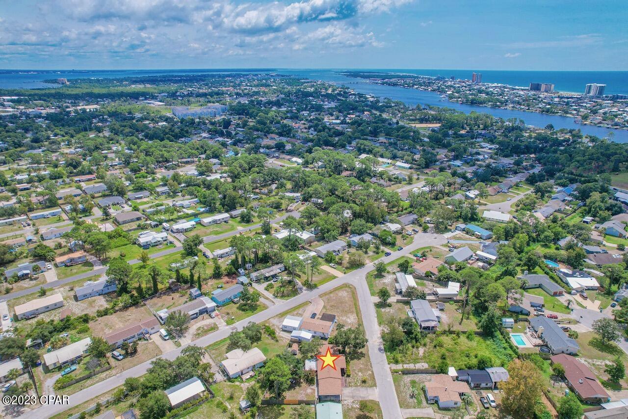 North Lagoon Oaks 7th Add - Residential