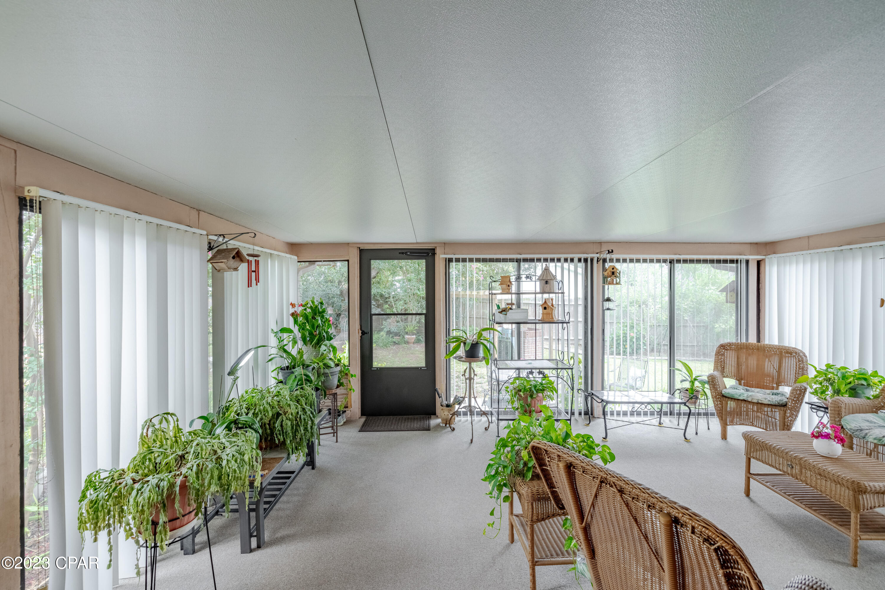 North Lagoon Oaks 7th Add - Residential