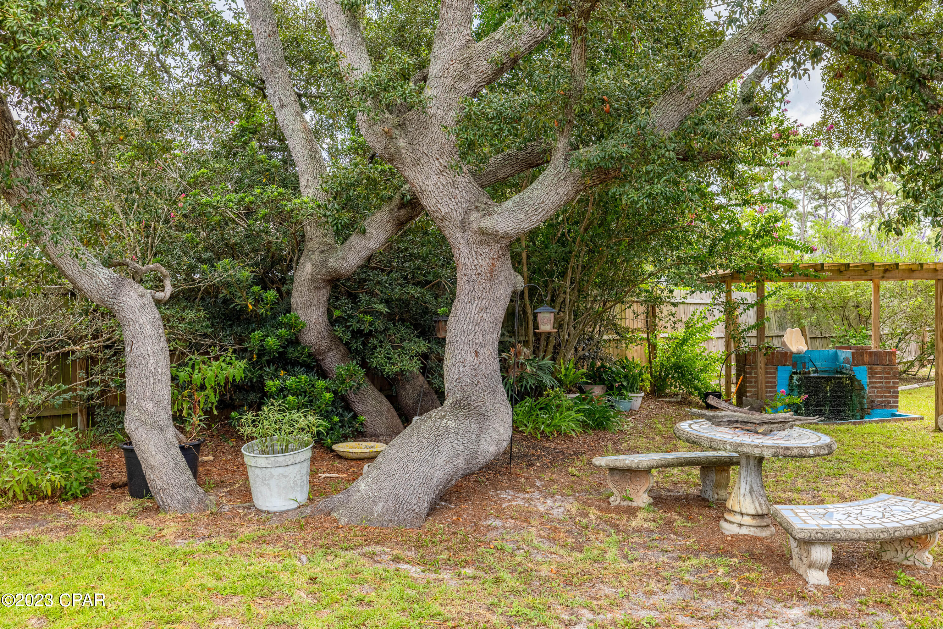 North Lagoon Oaks 7th Add - Residential