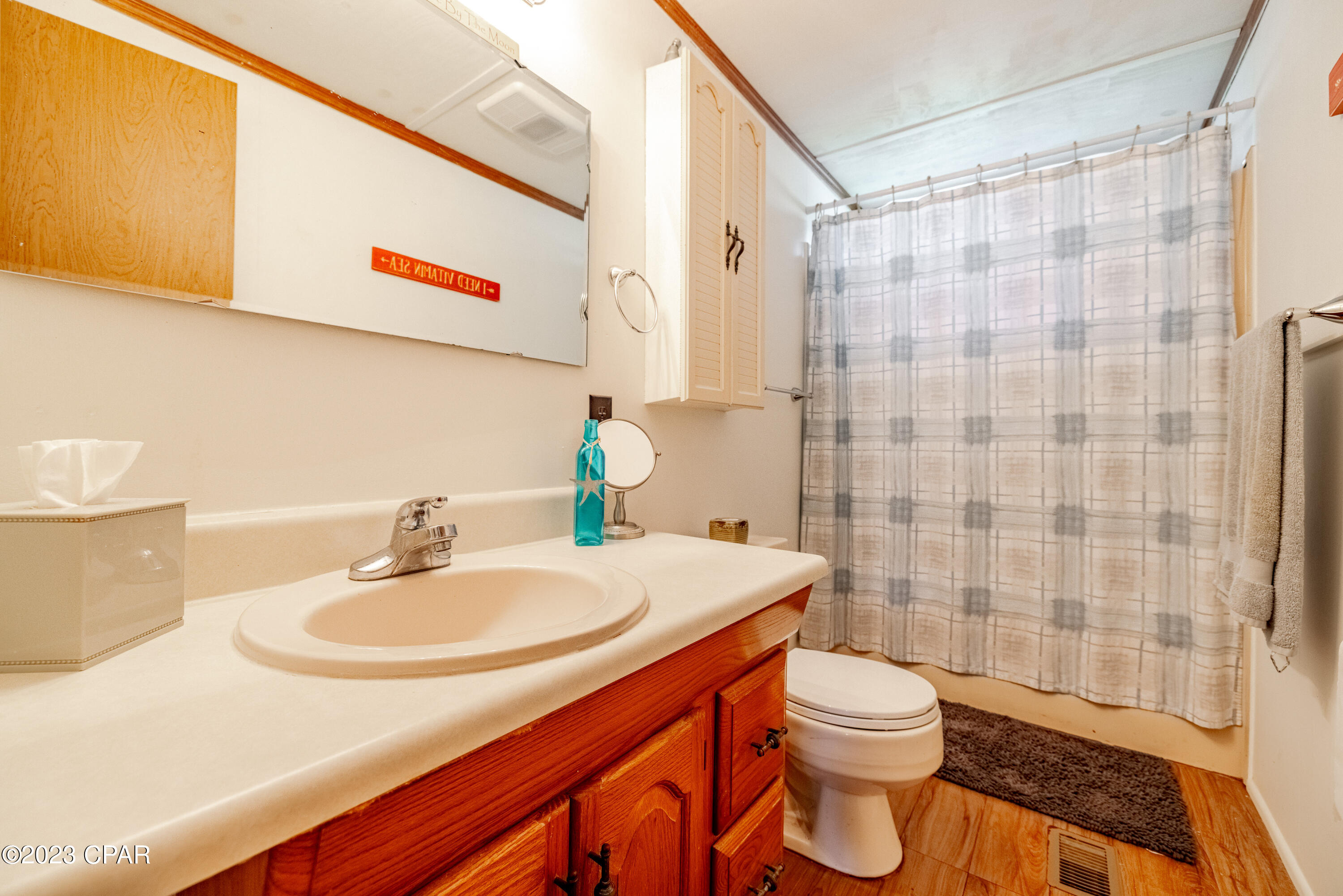 North Lagoon Oaks 7th Add - Residential