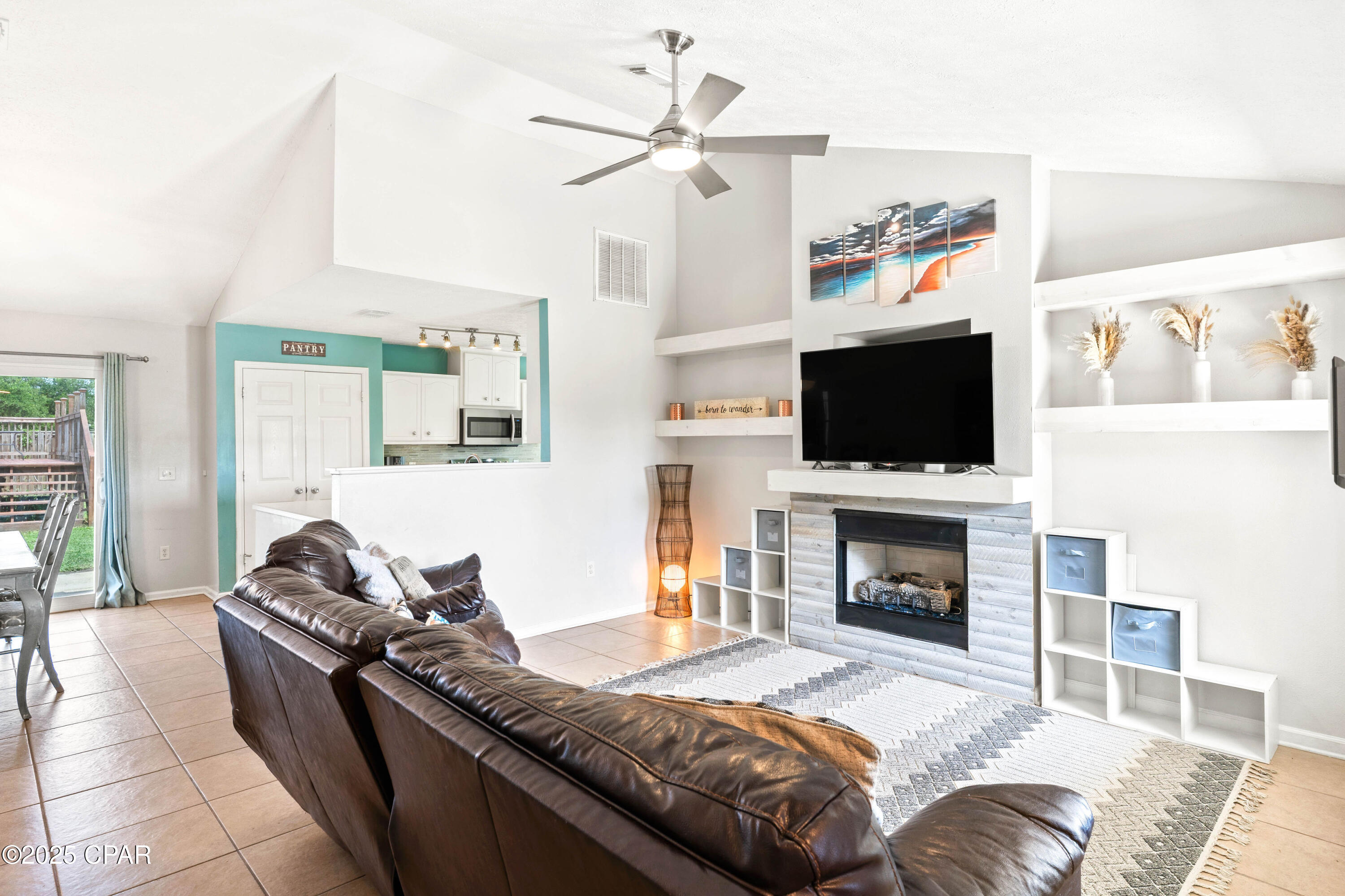 Prows Lynn Haven Replat - Residential