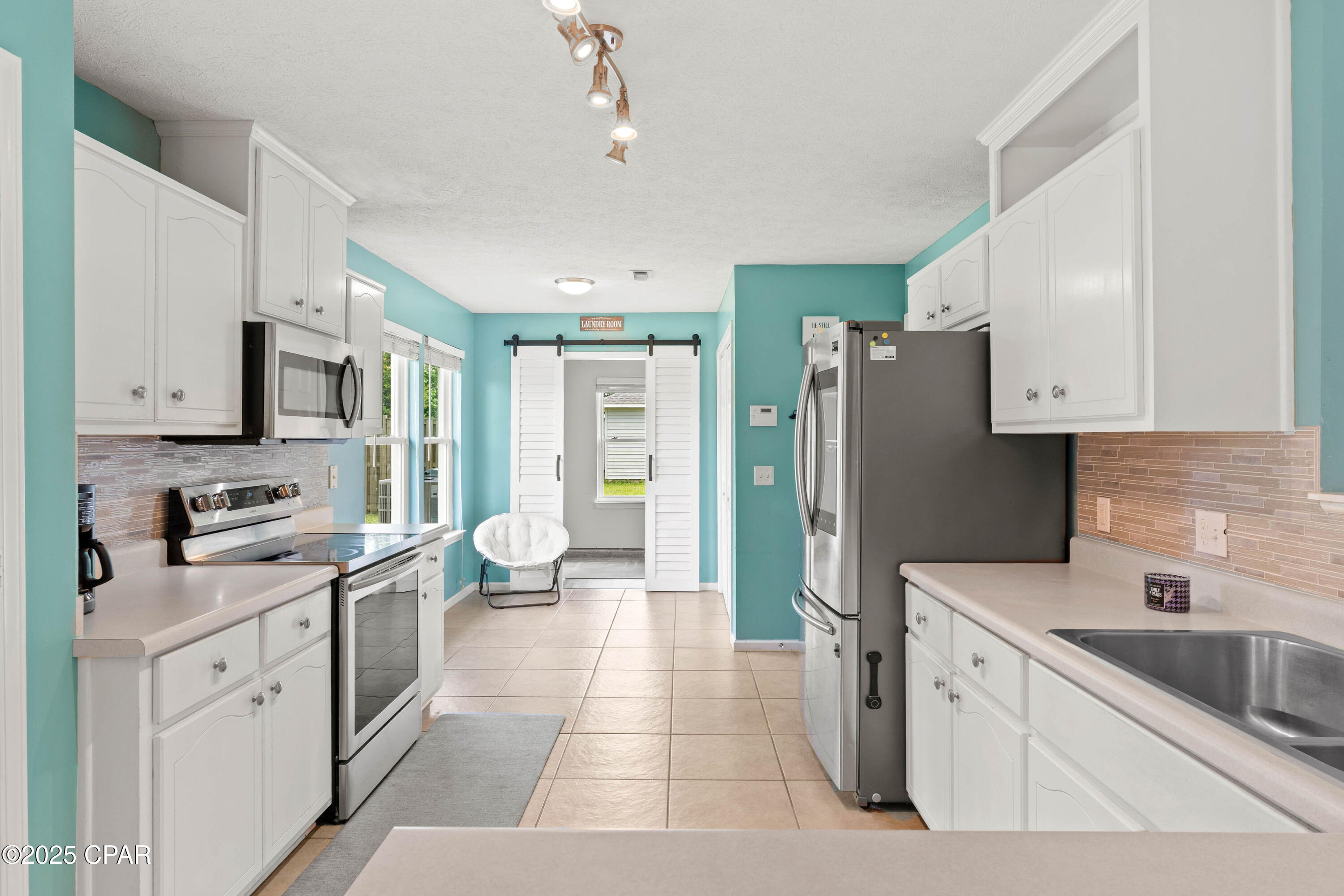 Prows Lynn Haven Replat - Residential