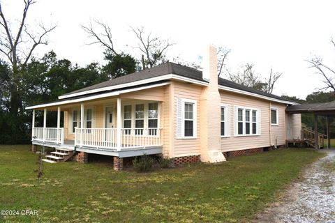 A home in Graceville