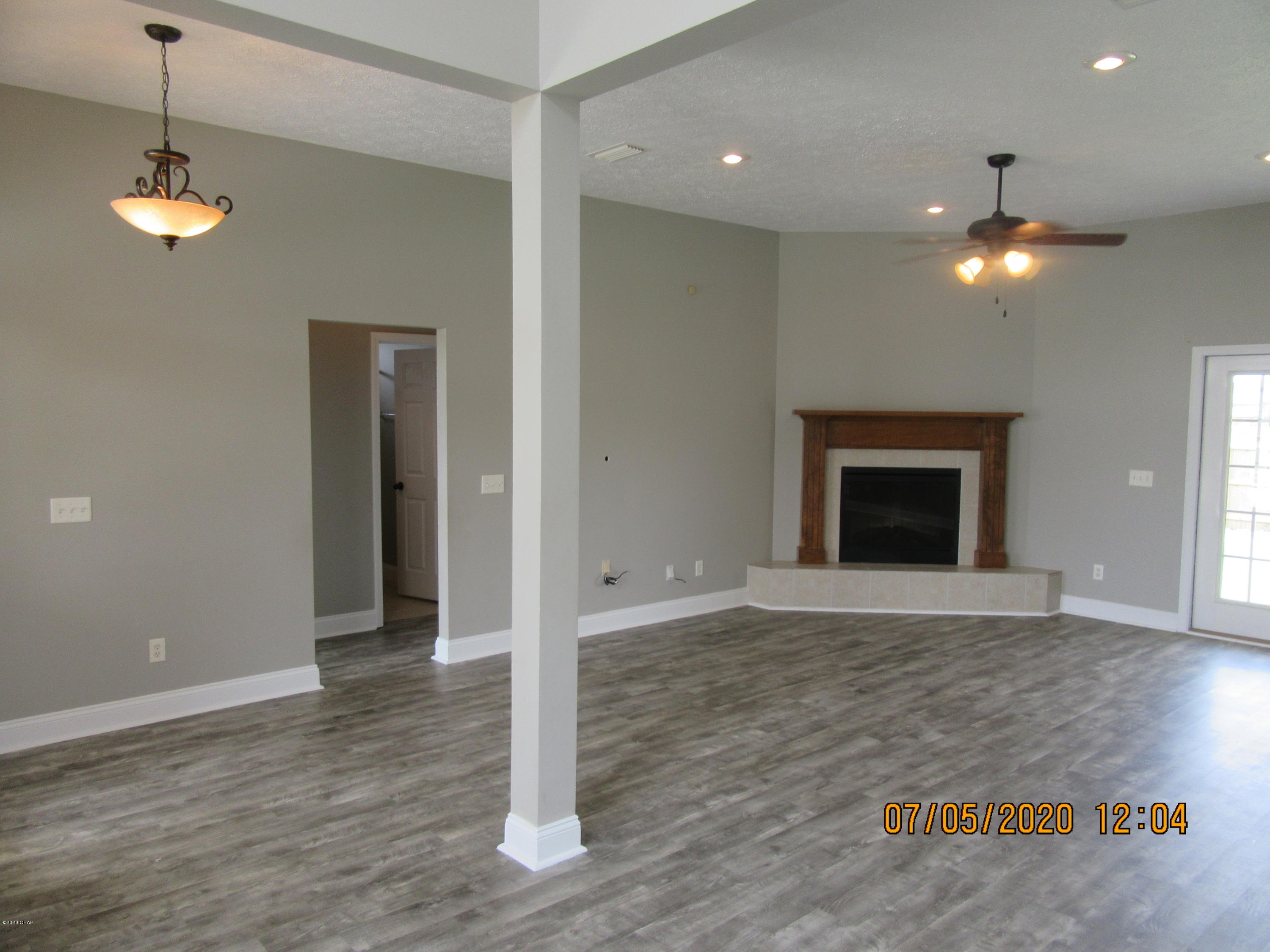 [No Recorded Subdiv] - Residential Lease