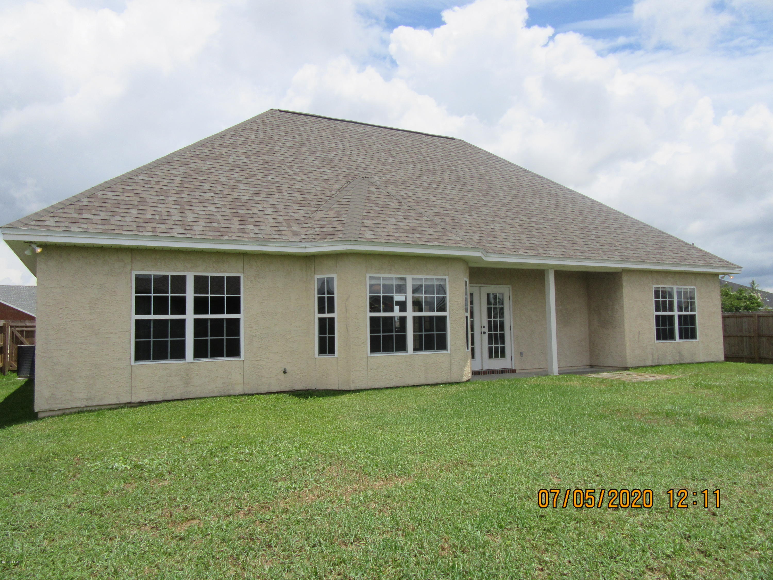 [No Recorded Subdiv] - Residential Lease