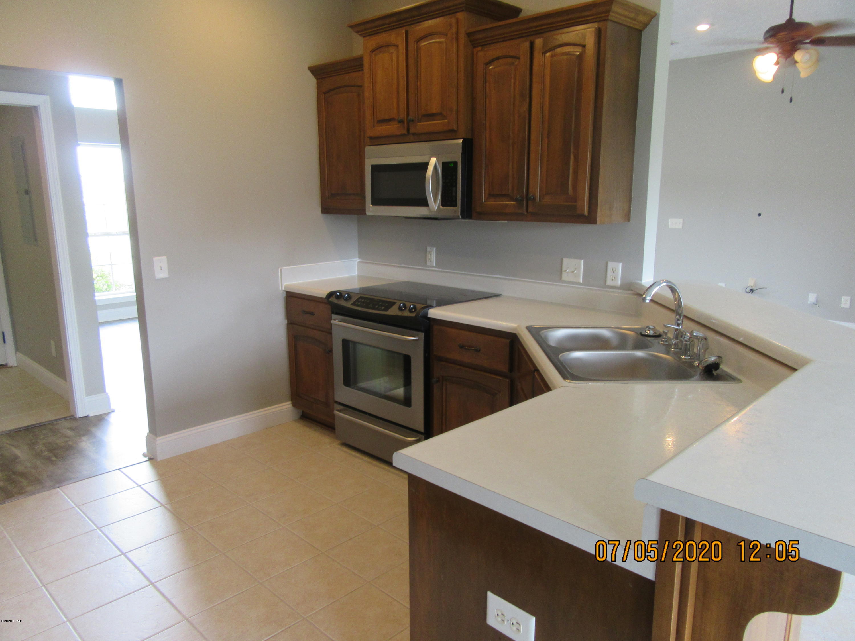 [No Recorded Subdiv] - Residential Lease