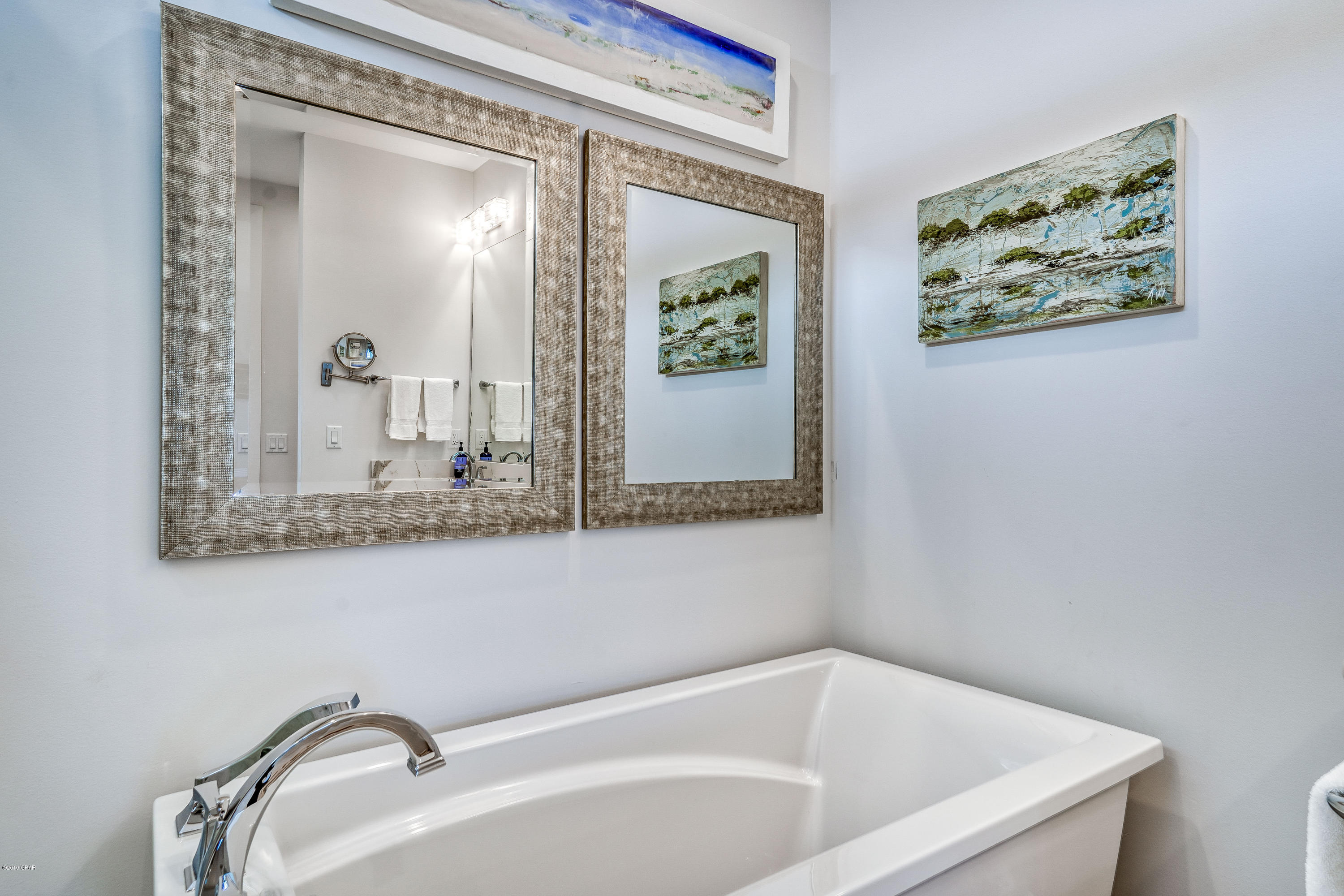 Laguna Beach 2nd Add - Residential