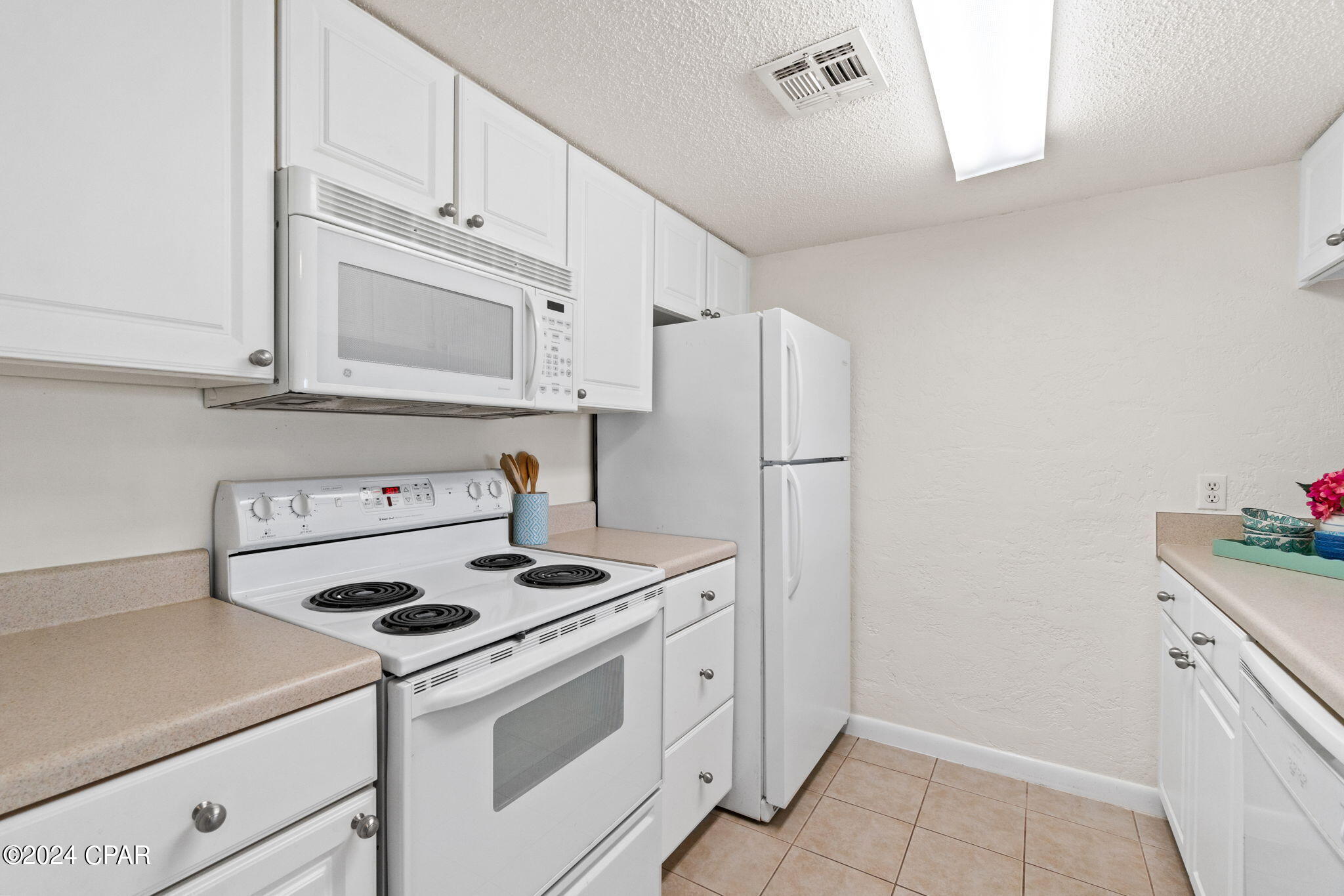 Palisades Condo Ph 1 - Residential