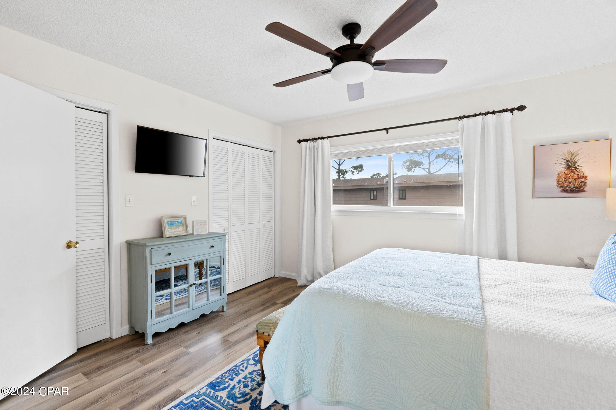 Palisades Condo Ph 1 - Residential