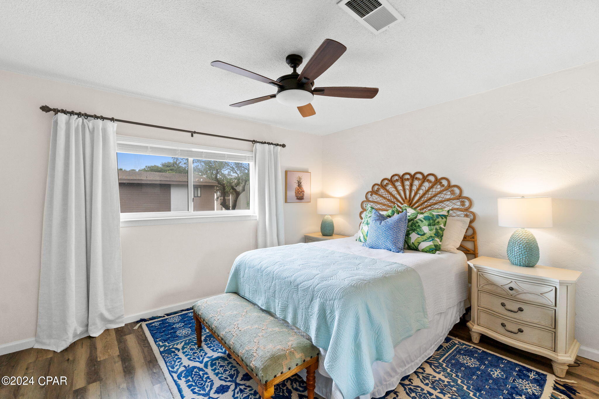 Palisades Condo Ph 1 - Residential