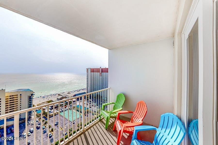 Laketown Wharf - Residential