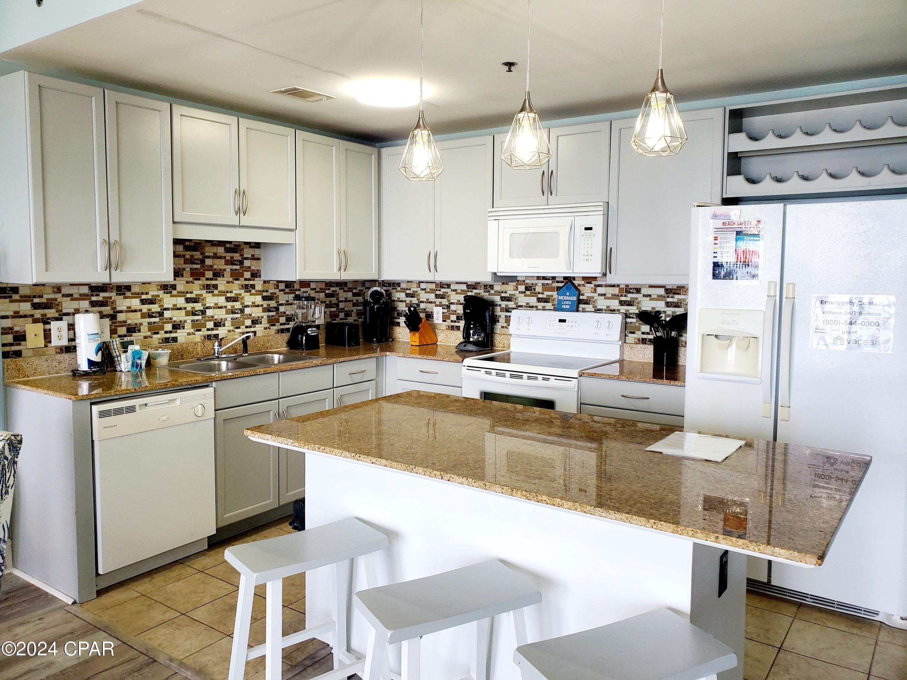 Laketown Wharf - Residential