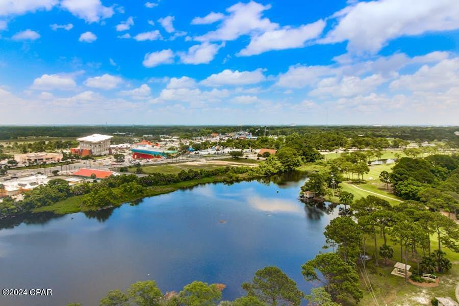 Laketown Wharf - Residential