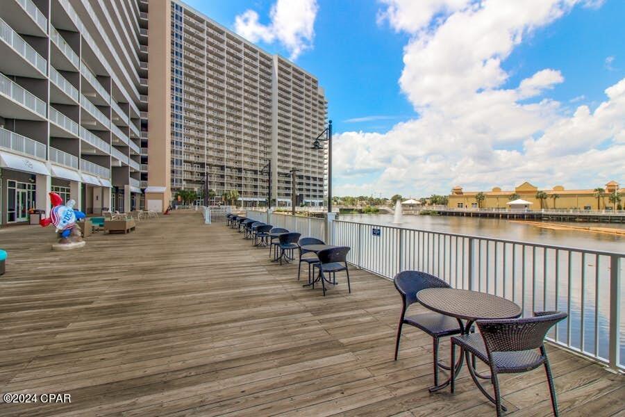 Laketown Wharf - Residential
