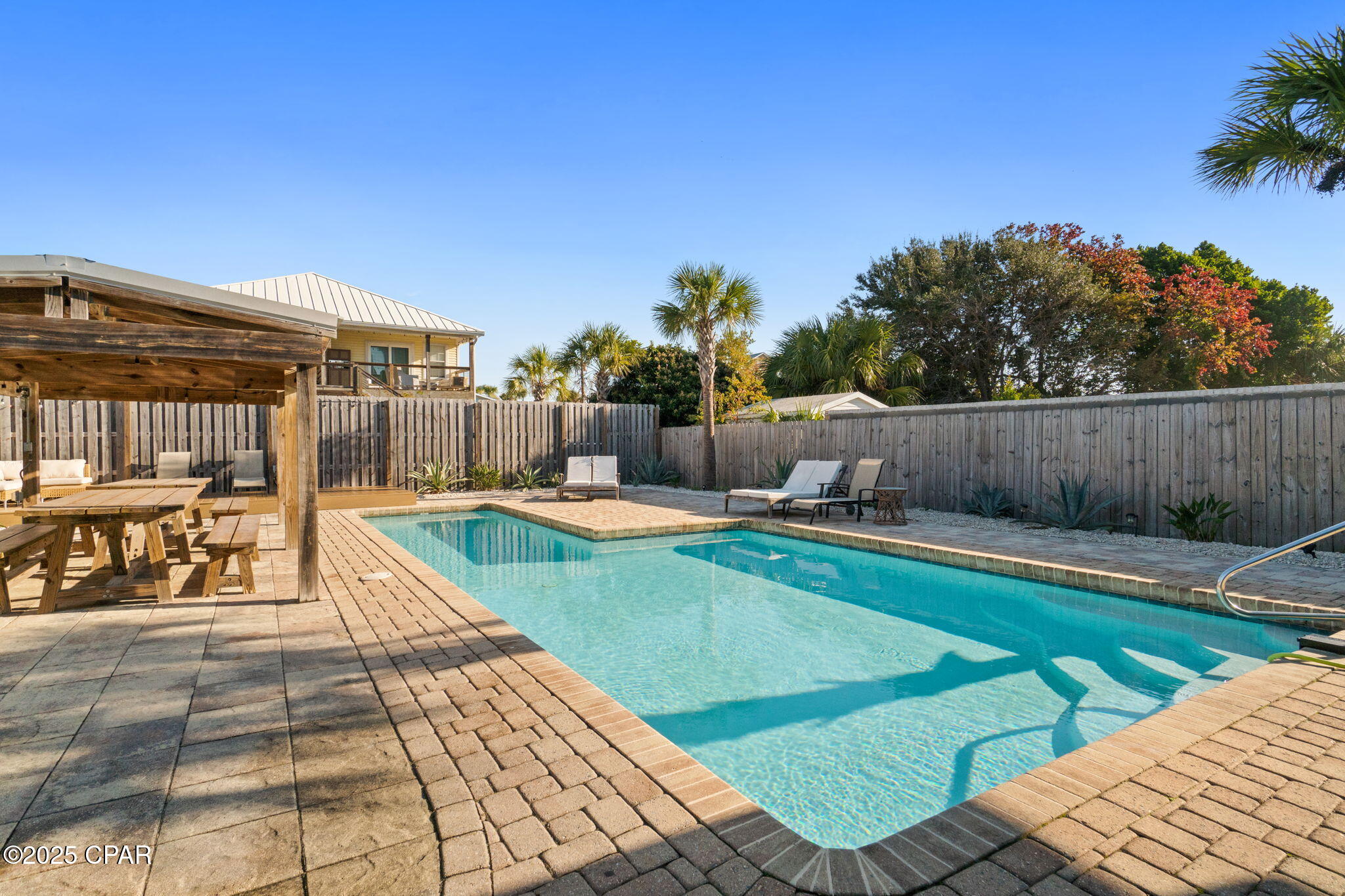 Kiska Beach 1st Add - Residential