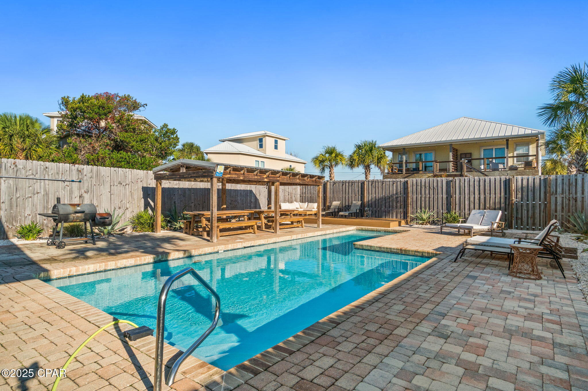 Kiska Beach 1st Add - Residential