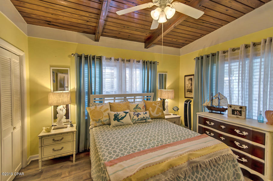 Laguna Beach 7th Add - Residential