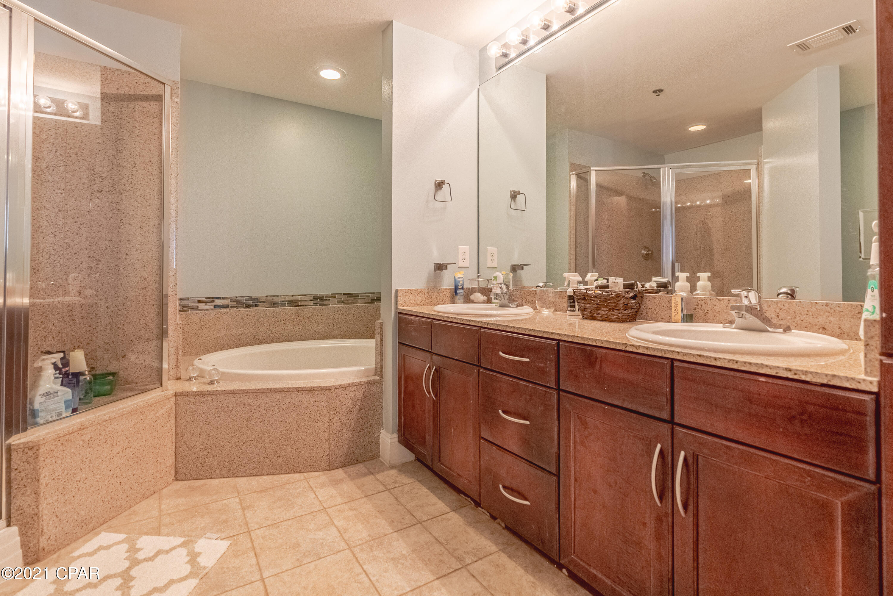 Laketown Wharf Phase II - Residential