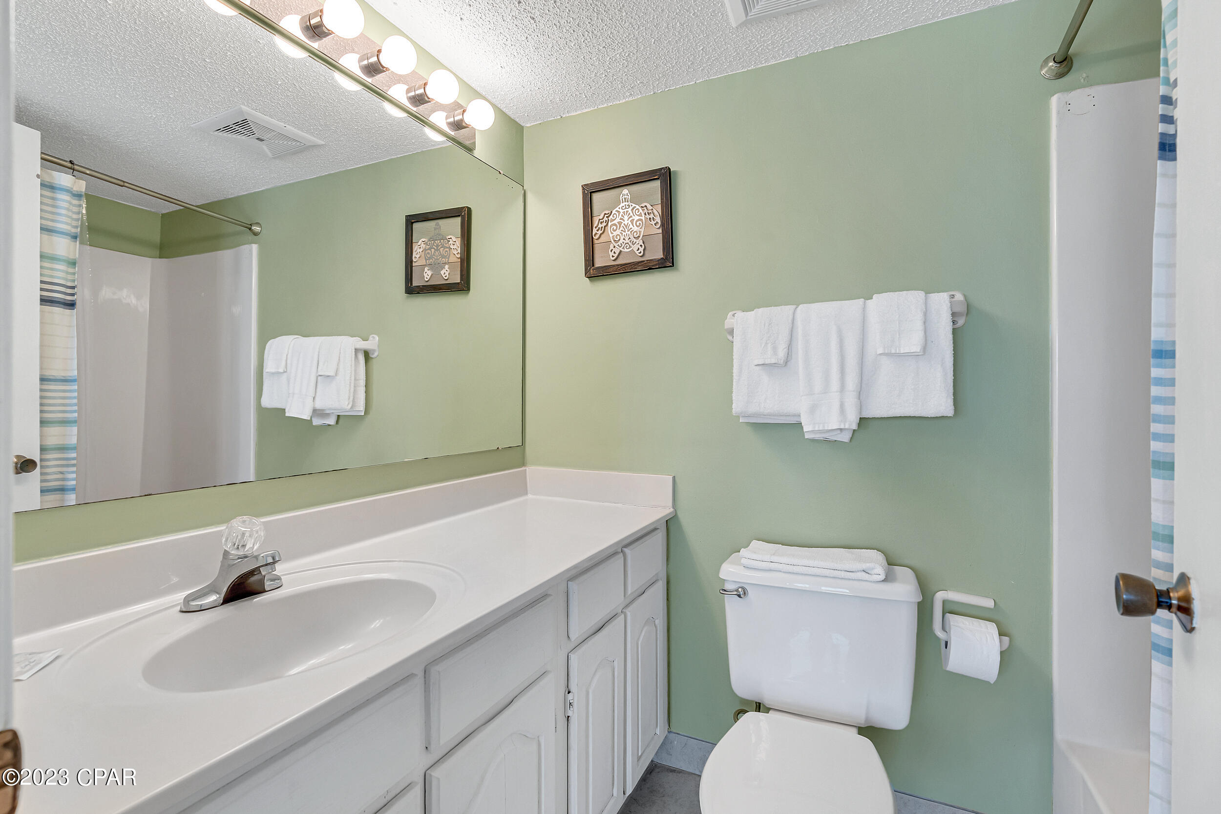 The Commodore - Residential