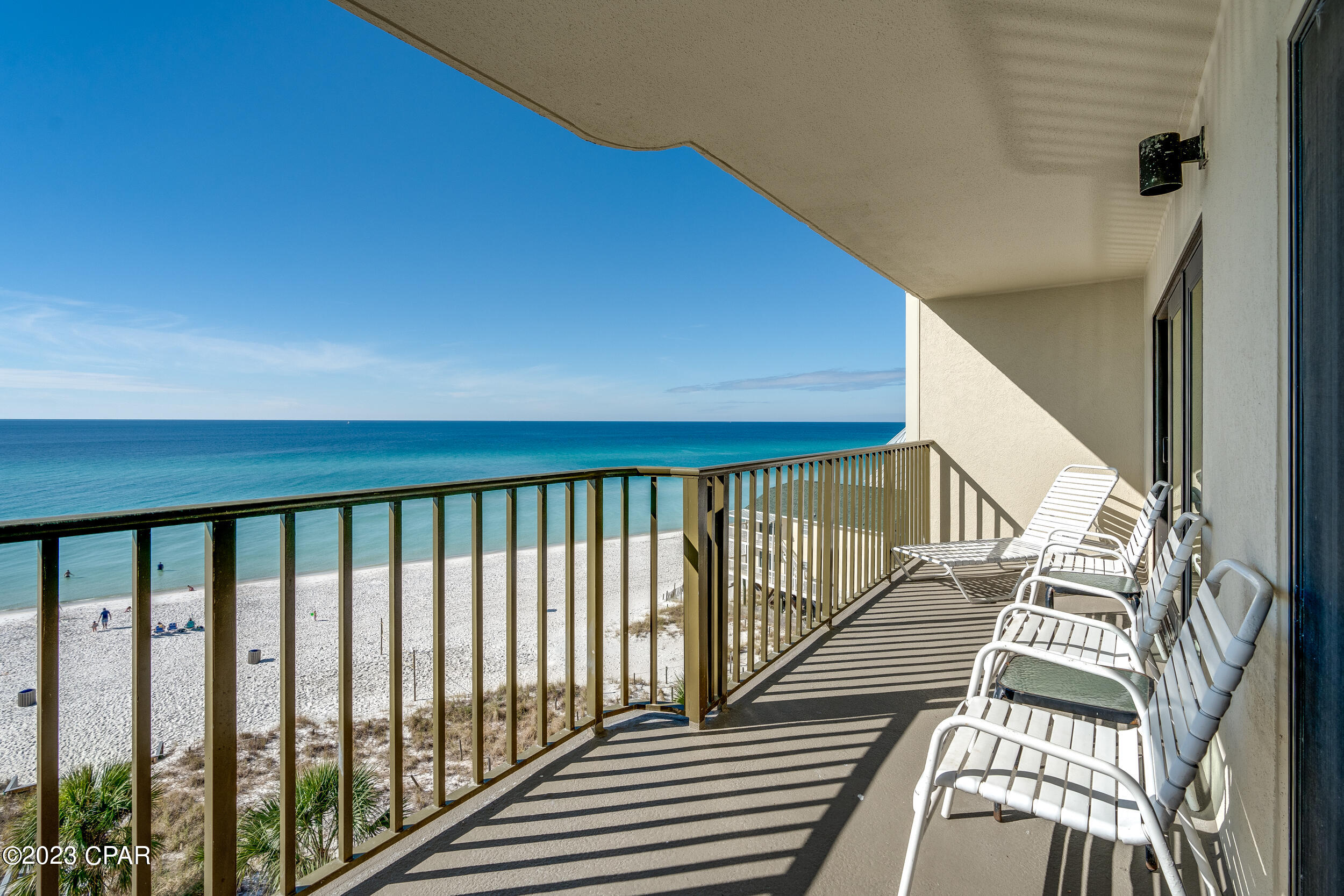 The Commodore - Residential