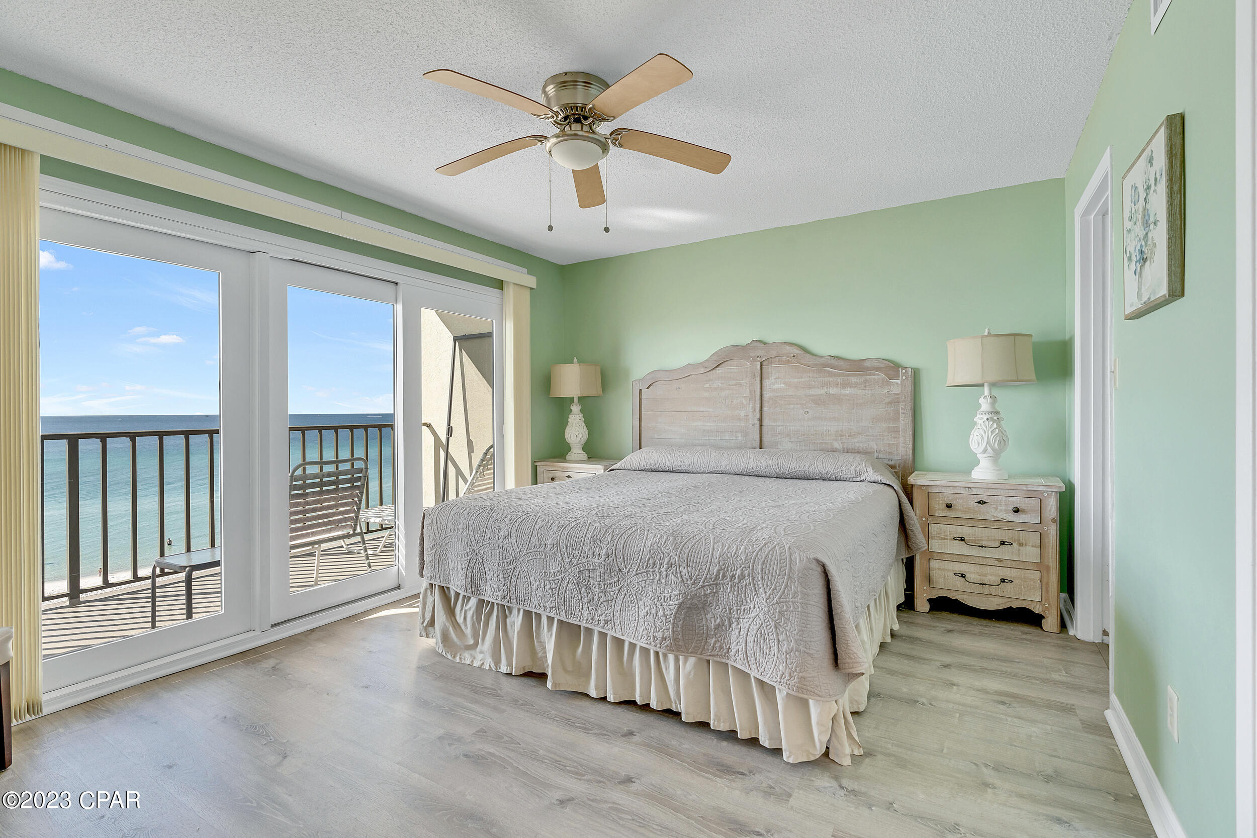 The Commodore - Residential