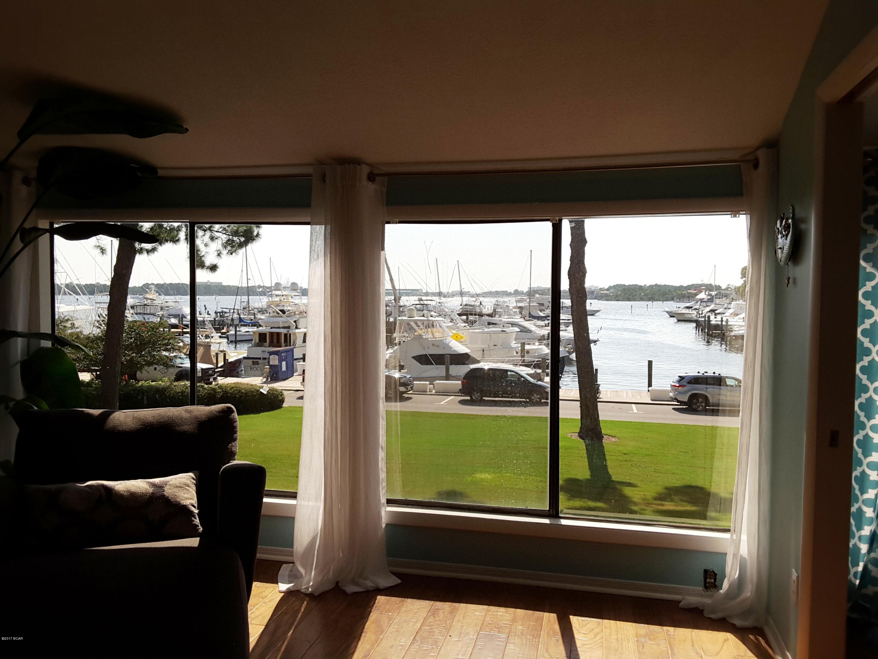 Bay Point Harbour Villas - Residential