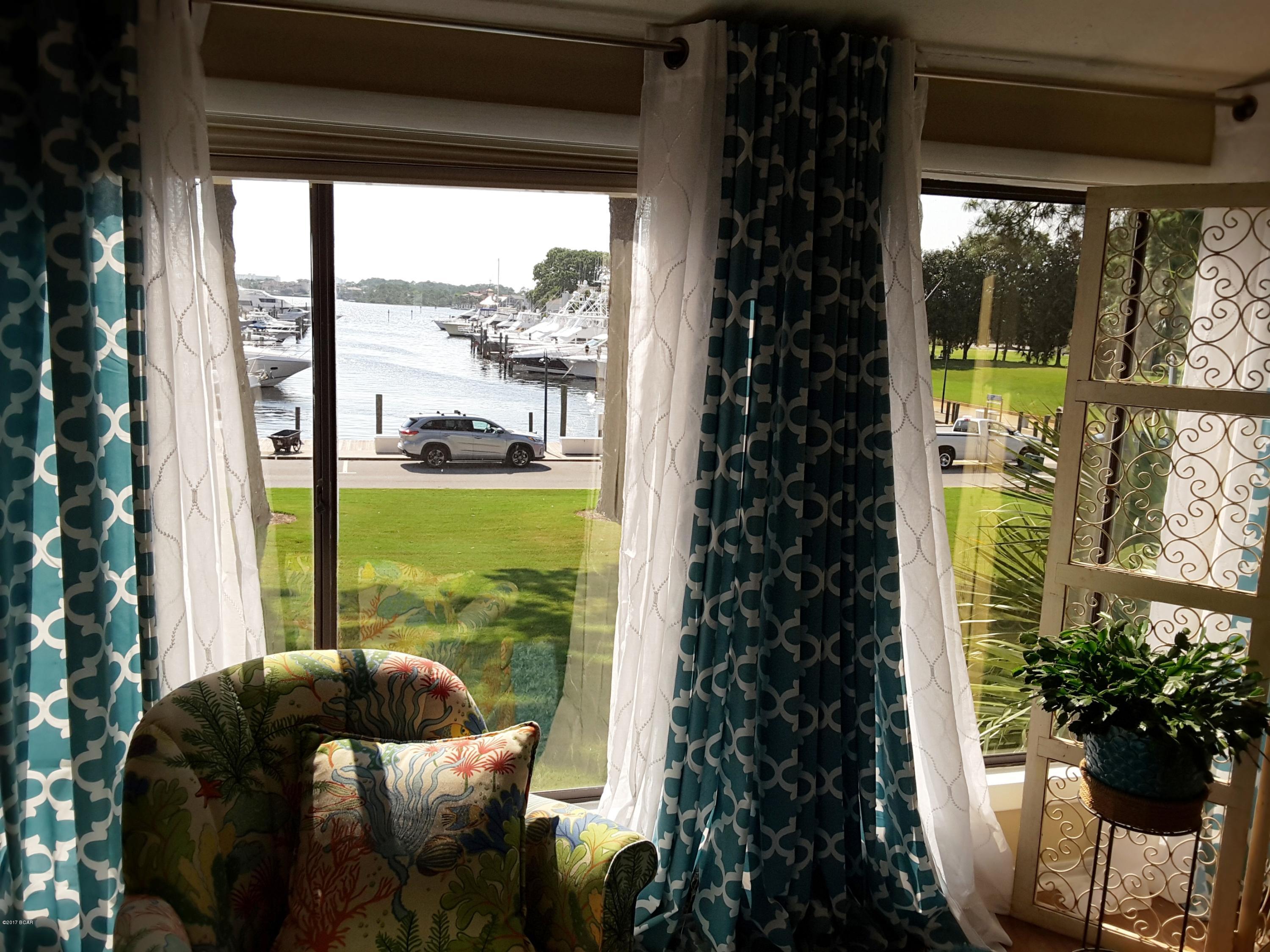 Bay Point Harbour Villas - Residential