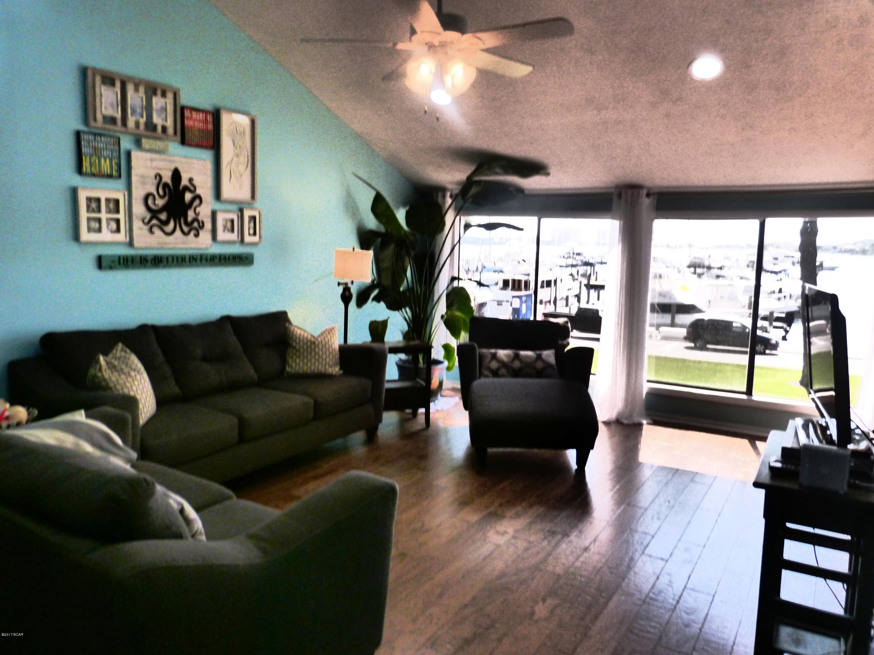 Bay Point Harbour Villas - Residential