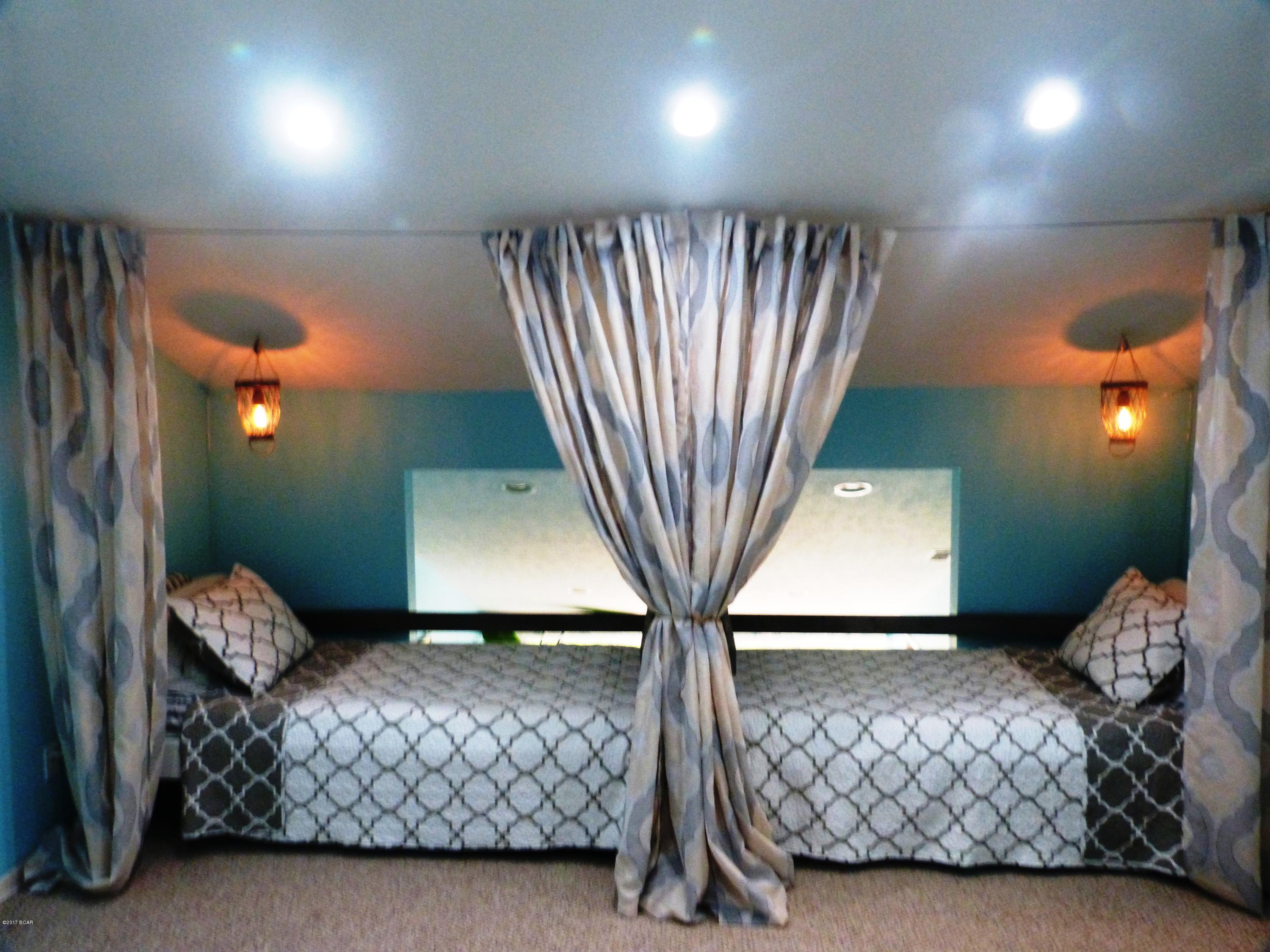 Bay Point Harbour Villas - Residential