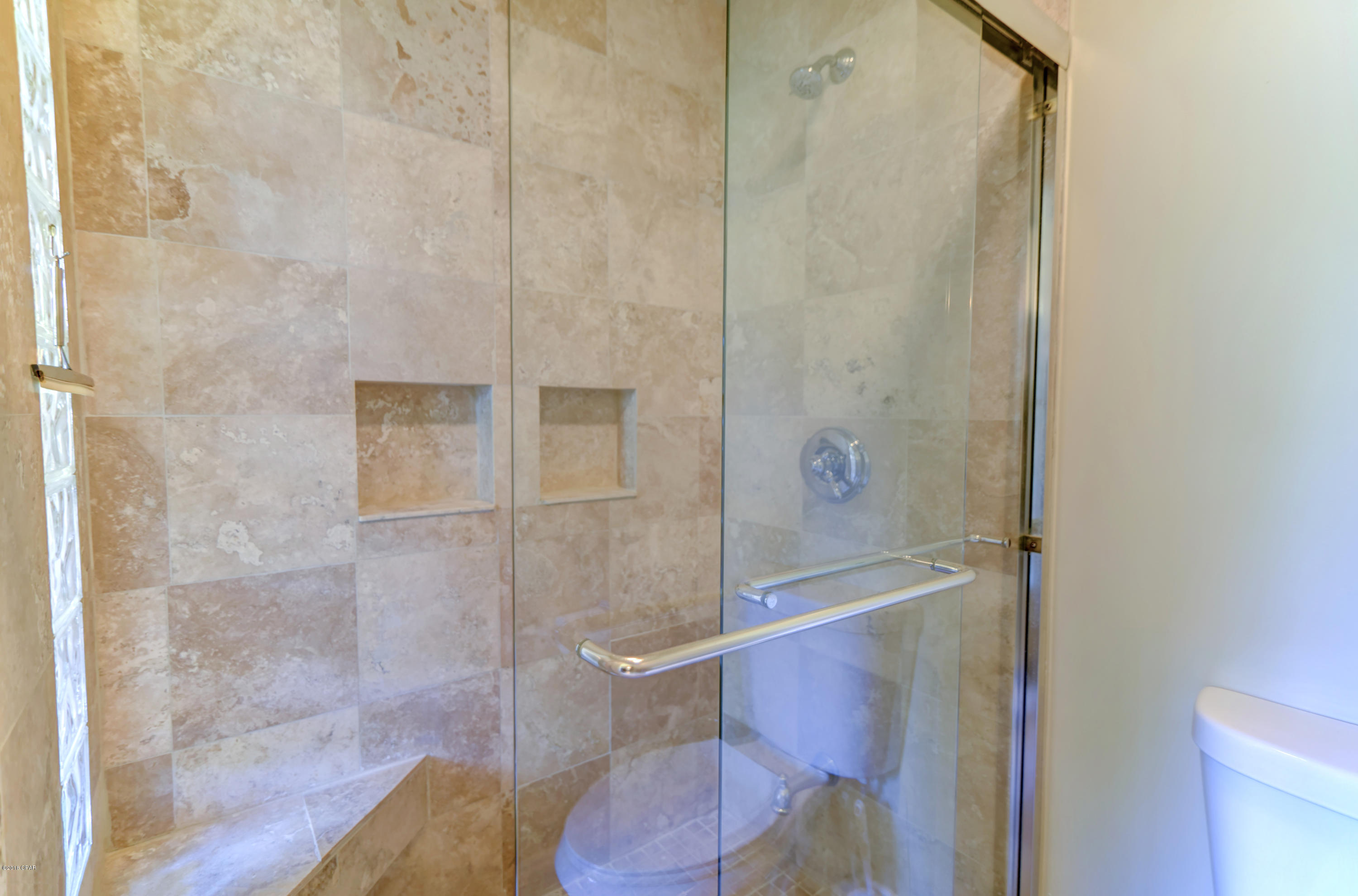 Colony Club - Residential