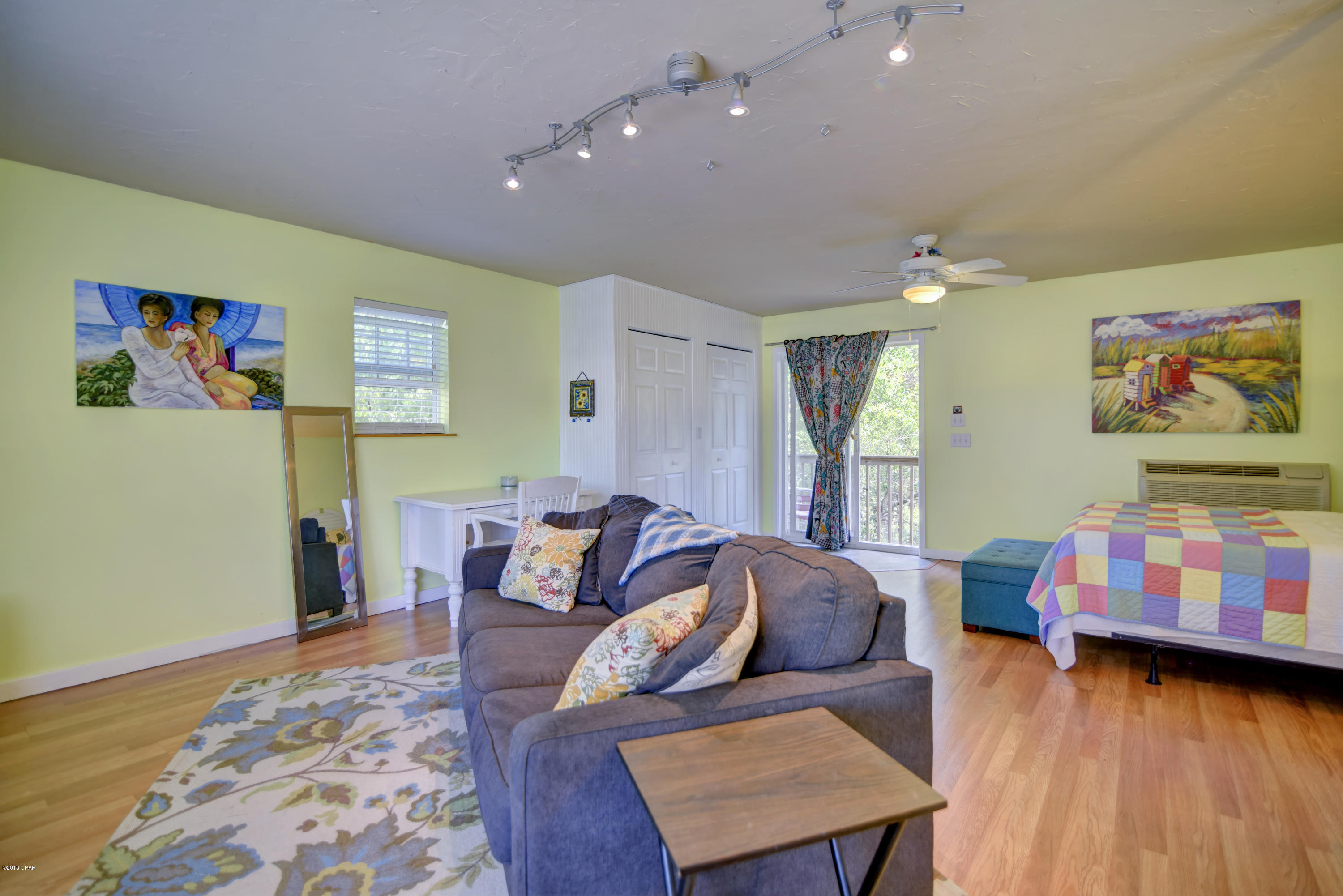 Colony Club - Residential