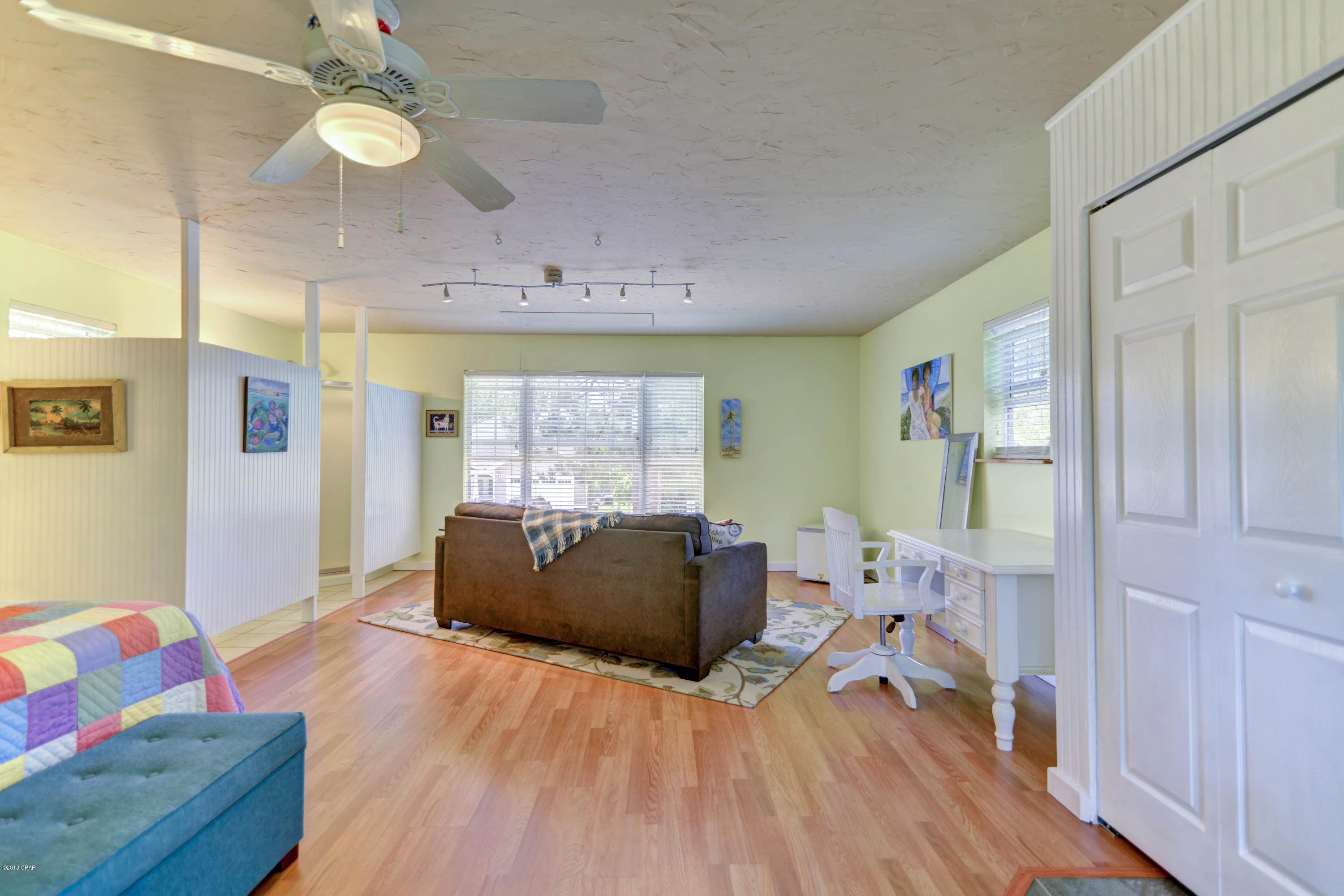 Colony Club - Residential