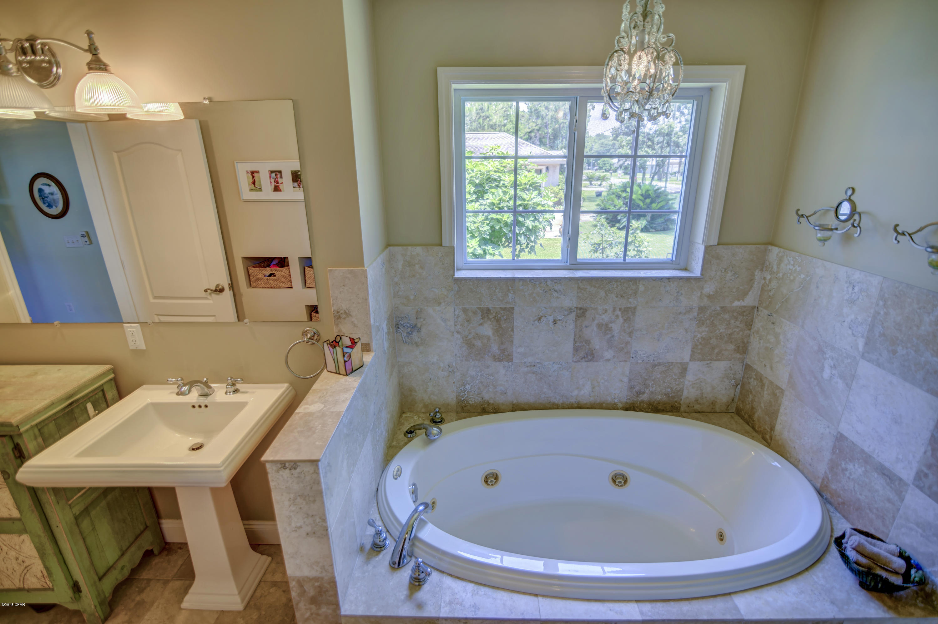 Colony Club - Residential